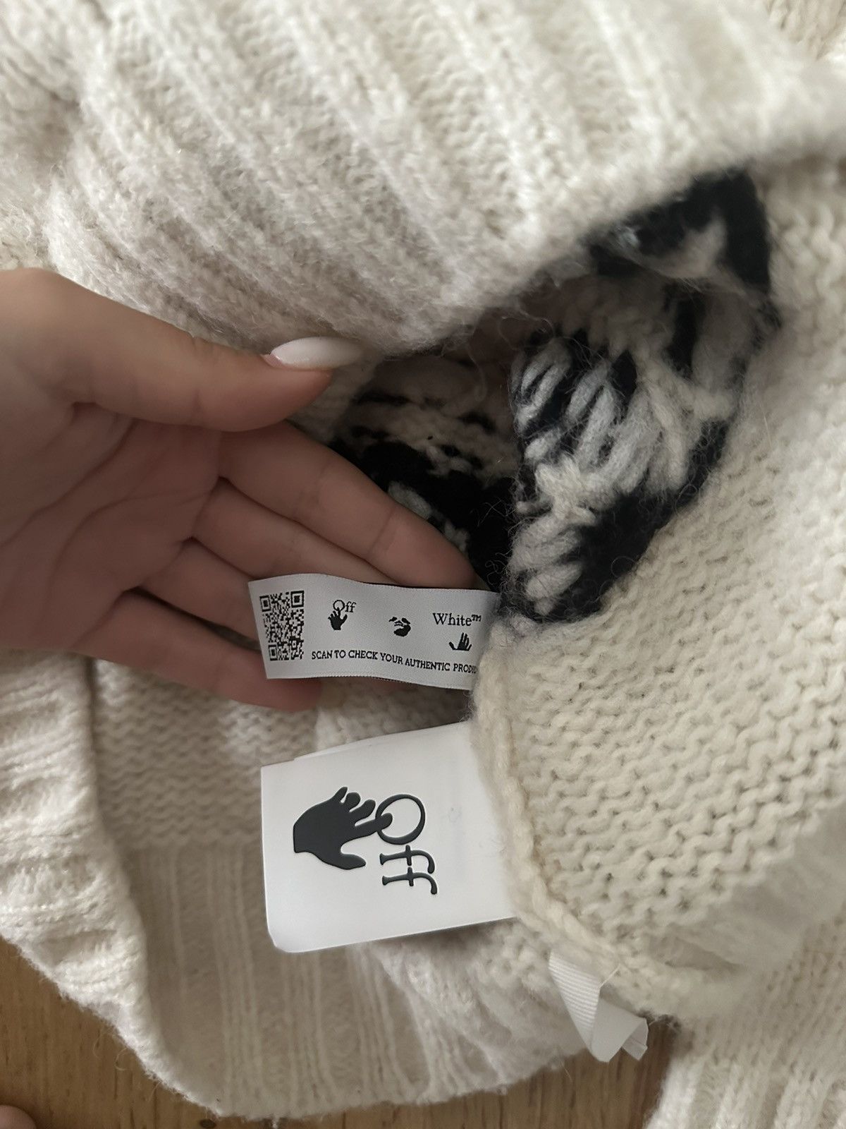 Off-White Off White Knit Sweater Size S / US 4 / IT 40 - 5 Thumbnail