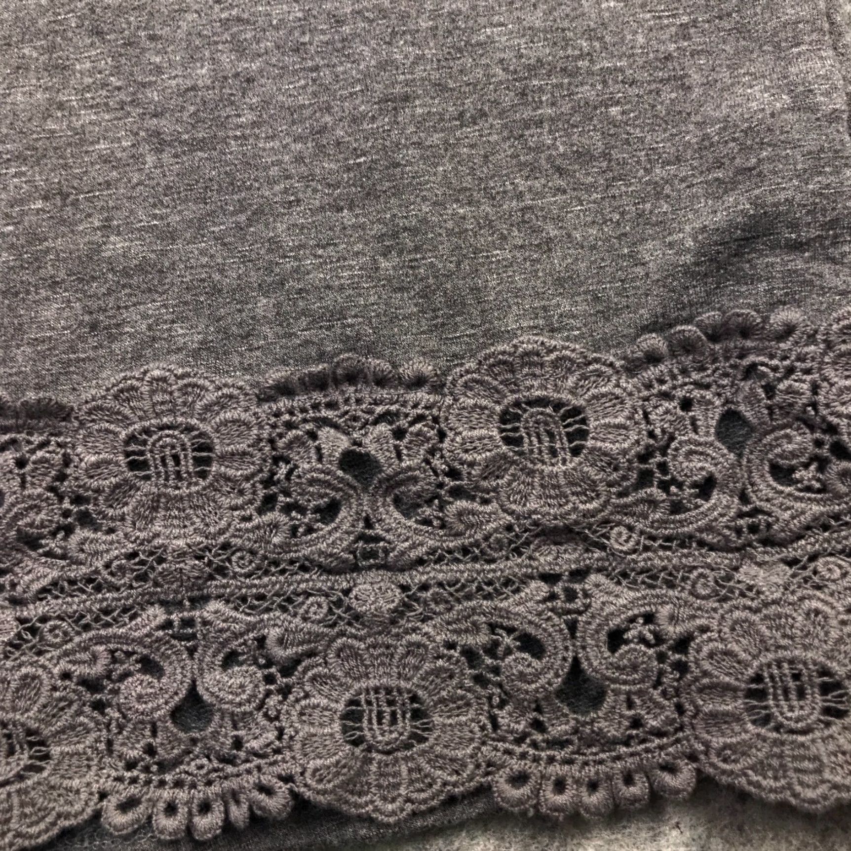 Vintage Eyeshadow Shirt Women Small Gray V-Neck Long Sleeve Crochet Lace Trim Stretch Casual Top Lacey Gray Women S V-Neck Tops 90s Inspired? (No, avoid 90s) Size S / US 4 / IT 40 - 6 Thumbnail