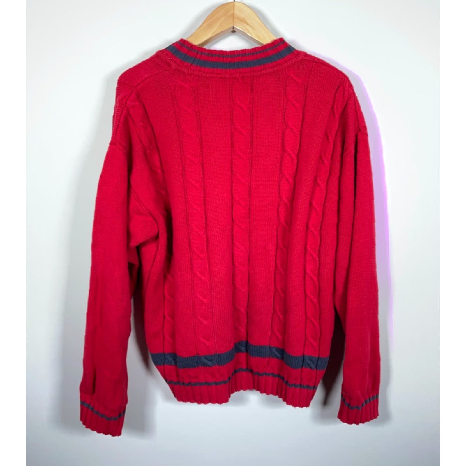Gap VINTAGE Gap Tennis Sweater Men XL Red Blue V-Neck Cable Cotton Knit Preppy 90s Mens Pullover Winter Size US XL / EU 56 / 4 - 2 Thumbnail