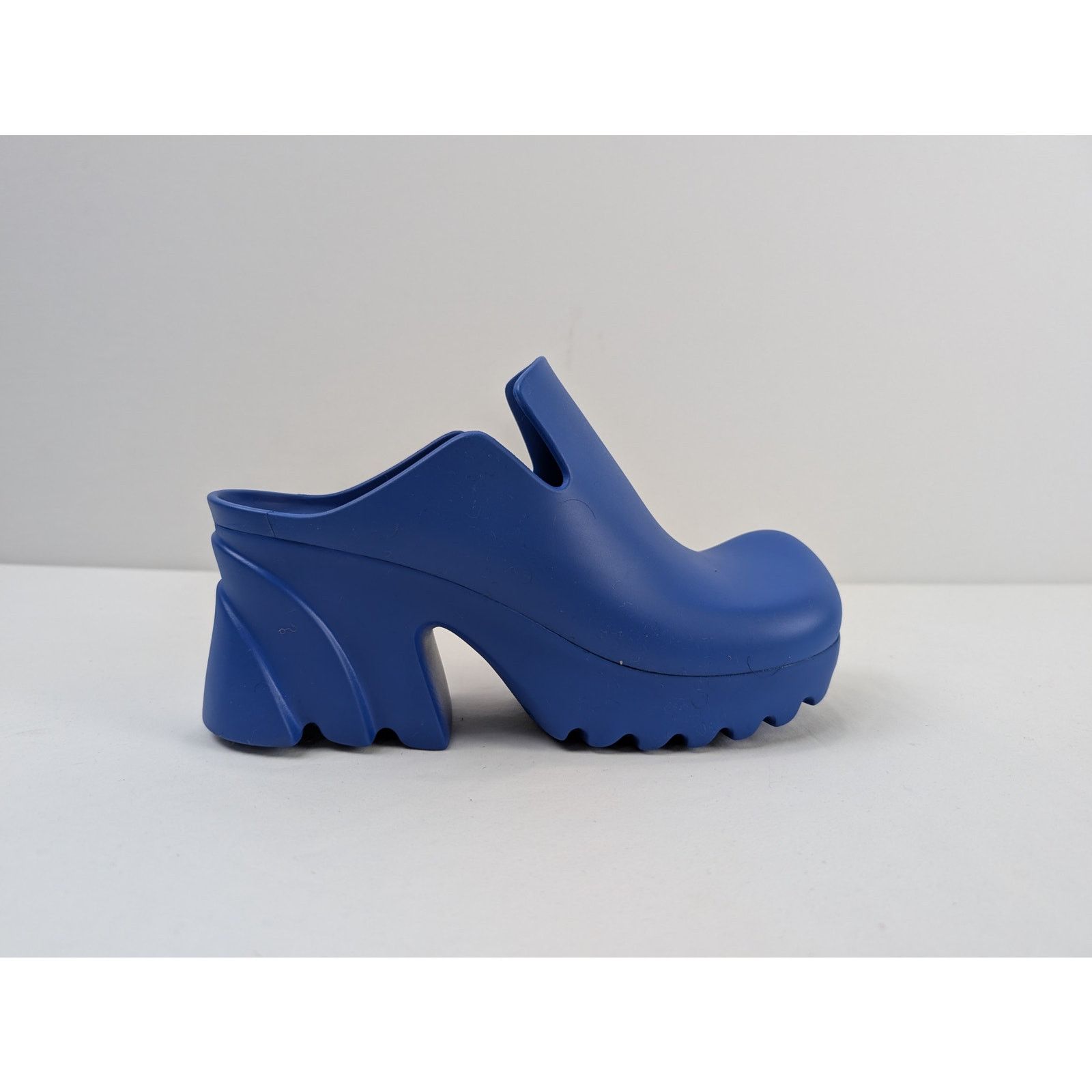 Bottega Veneta o1rshd1 Gel Rubber Pump Micro Rubber Boots in Cobalt Size US 9 / IT 39 - 4 Thumbnail