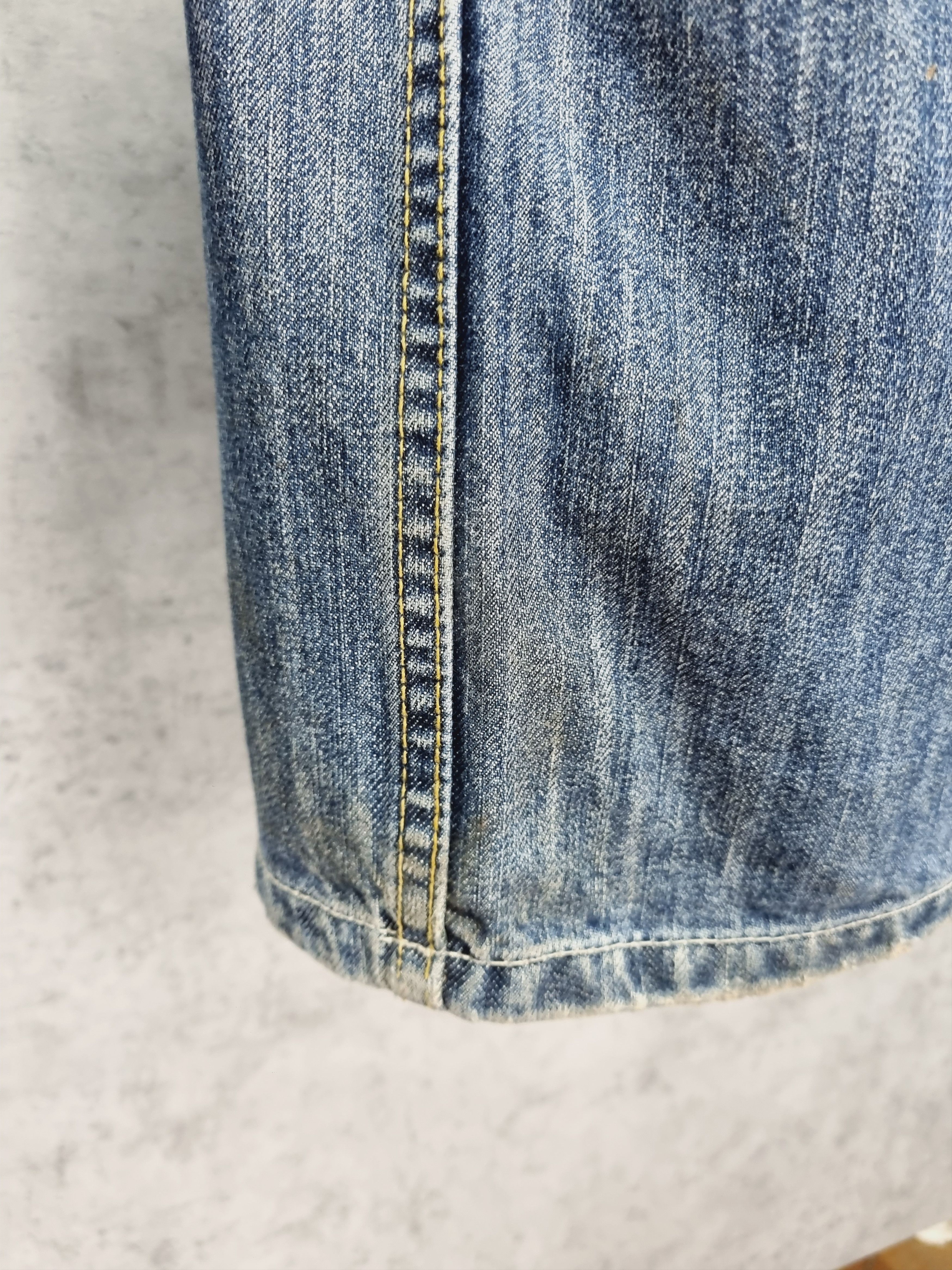 Dirk Bikkembergs × Vintage Bikkembergs Jeans Leather Patch Big Logo Denim Pant Size US 32 / EU 48 - 21 Thumbnail