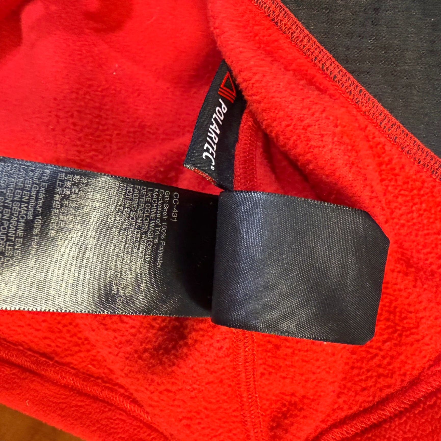 Marmot Marmot Vest Jacket Mens L Red Vest Fleece Lightweight Full Zip Hiking R3 Regular Chest 46 Short Jacket Coat Summer Spring Fall Winter Polyester Size US L / EU 52-54 / 3 - 5 Thumbnail