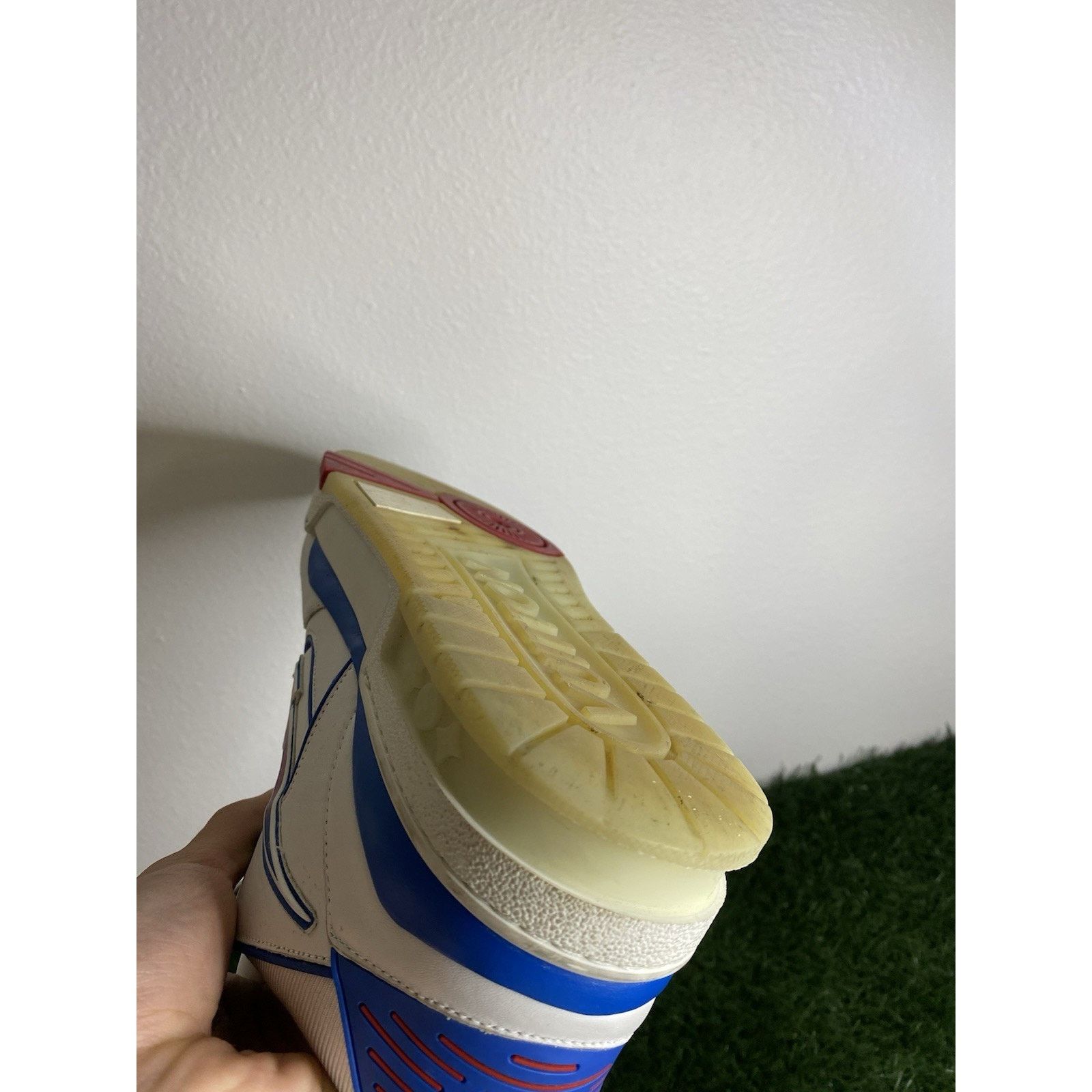 Louis Vuitton Size 8 LV - Louis Vuitton ‘White Red Blue’ Mid Trainer Size US 9 / EU 42 - 16 Thumbnail