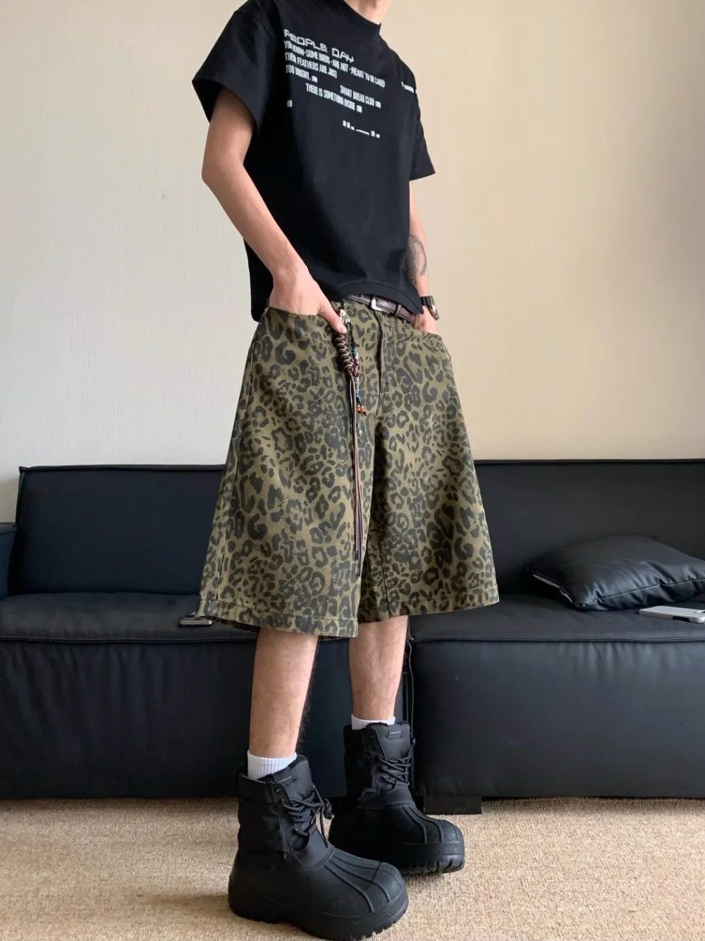 Jean Leopard Baggy Loose Jorts Shorts Size US 30 / EU 46 - 2 Thumbnail