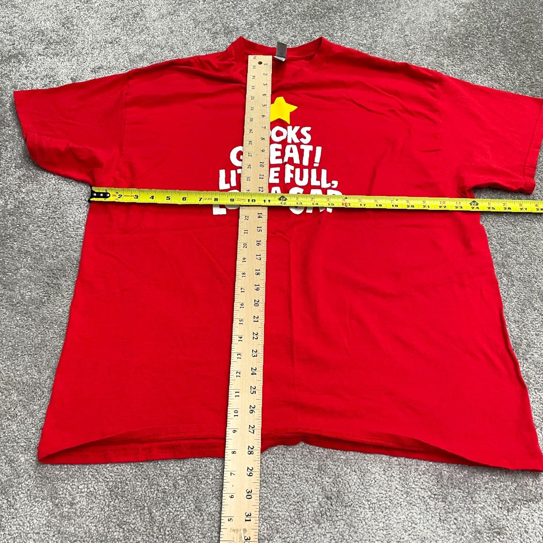 Gildan Gildan GraphicT-Shirt Mens 2XL Red Funny Novelty National Lampoons Christmas Tee Size US XXL / EU 58 / 5 - 6 Thumbnail