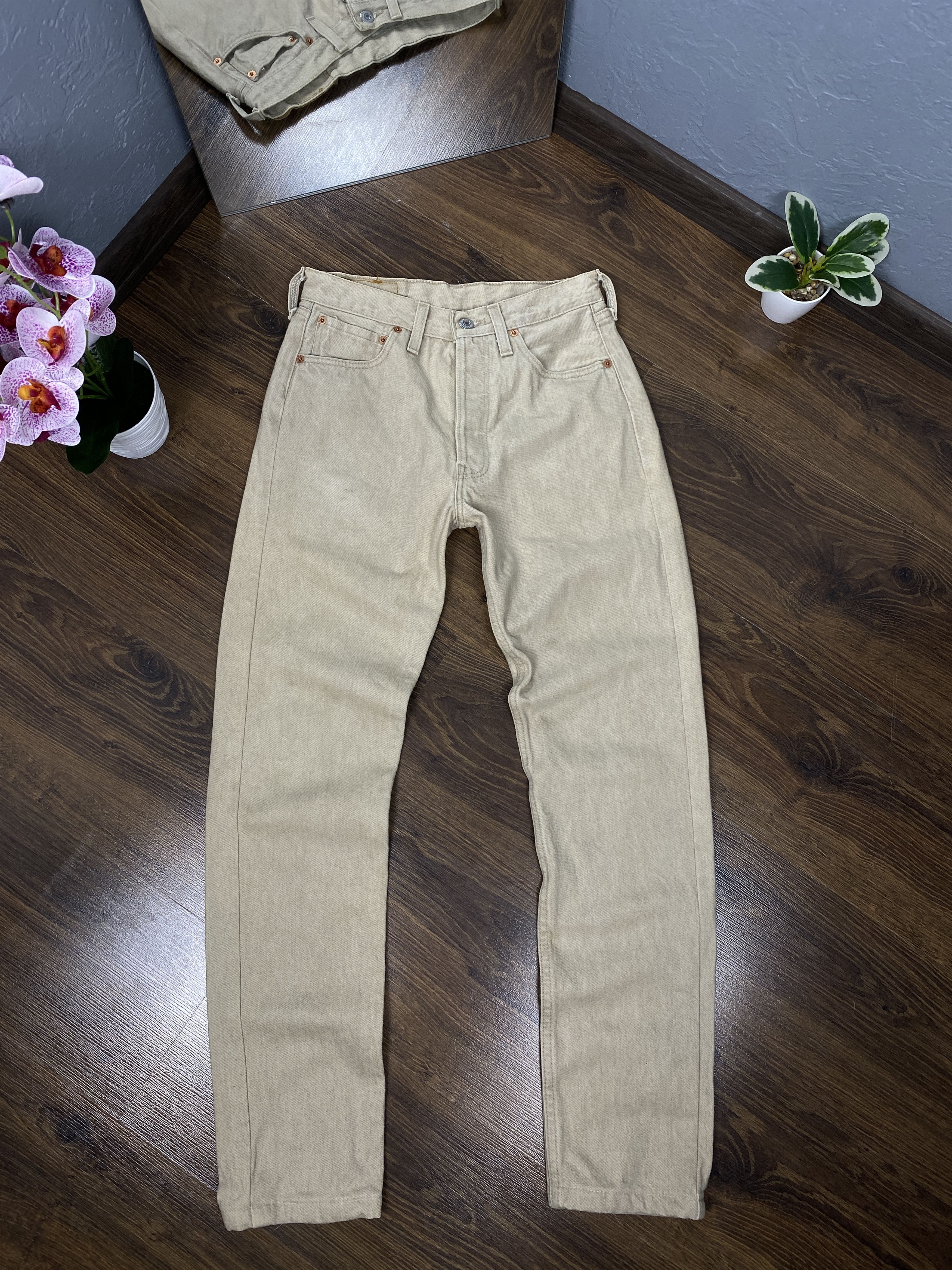 Levi's × Levi's Vintage Clothing Levi's 501 vintage jeans beige denim pants Size US 28 / EU 44 - 3 Thumbnail