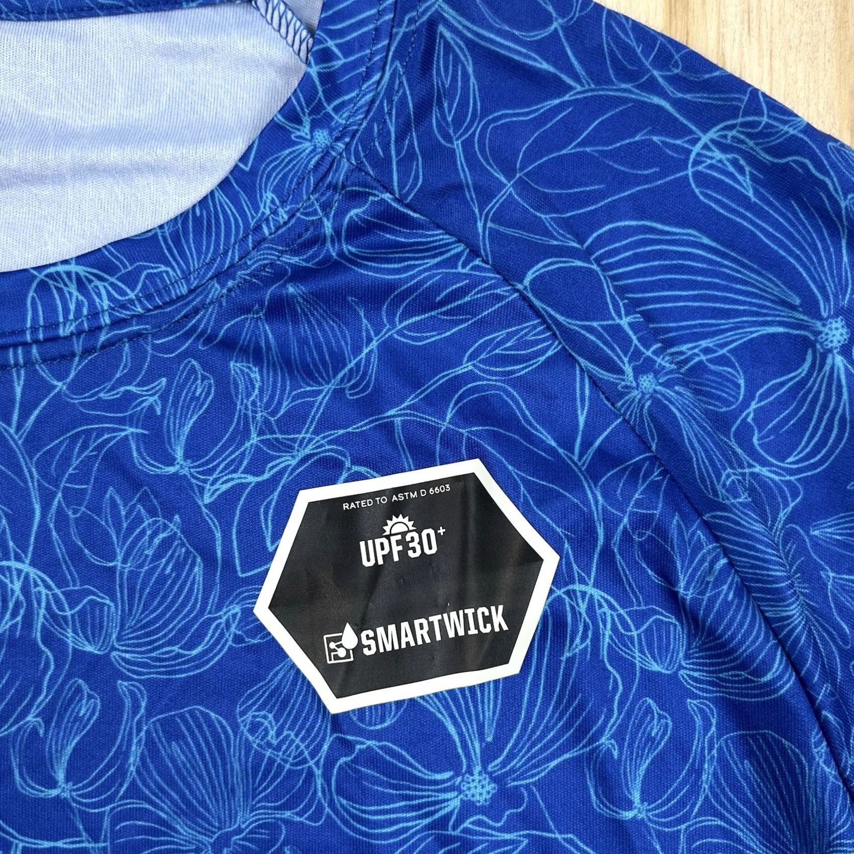 Vintage Field & Stream Women's XL Blue Floral Surf UPF 30 Smartwick Long Sleeve Tech Blouse Size XL / US 12-14 / IT 48-50 - 2 Thumbnail