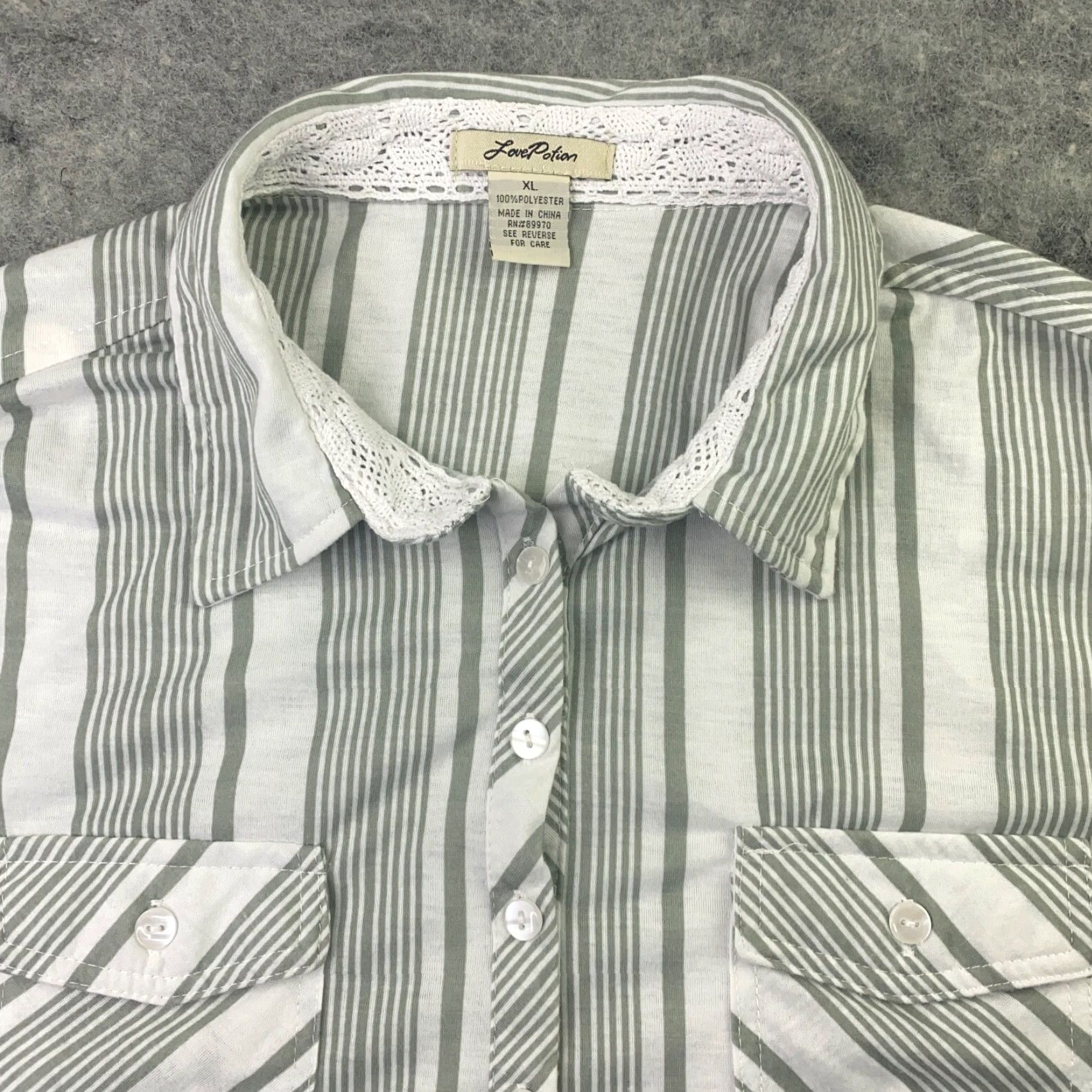 Vintage Love Potion Shirt Women's Tunic XL Gray Striped Long Sleeve Polo Pocket Button Collared Classic/Fitted Sleeve Size XL / US 12-14 / IT 48-50 - 6 Thumbnail