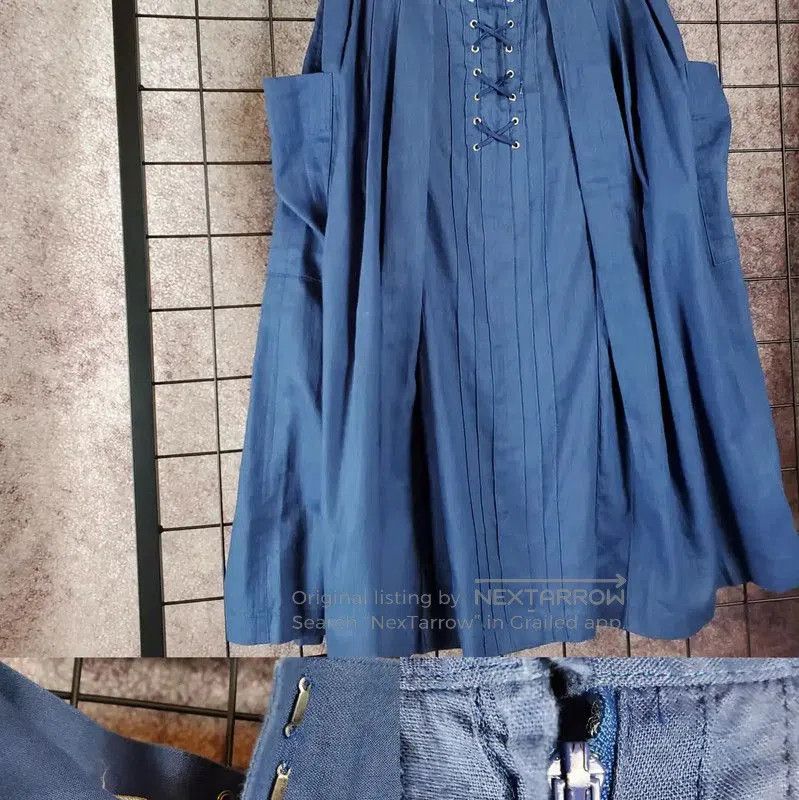 Dior Dior Pleated Summer Skirt in Blue . Size 26" / US 2 / IT 38 - 2 Thumbnail