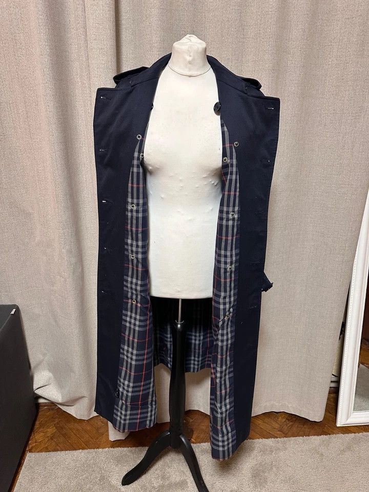Burberry Burberry Double Breasted Novacheck Navy Trench Coat 164cm Size XL / US 12-14 / IT 48-50 - 12 Thumbnail