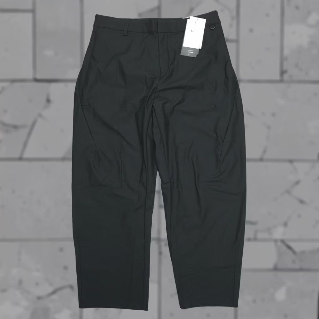 Nike Nike Pants Mens 34 White PerfectStretch Utility Dri FIT Men Size 34x30 Loose Size US 34 / EU 50 - 1 Thumbnail