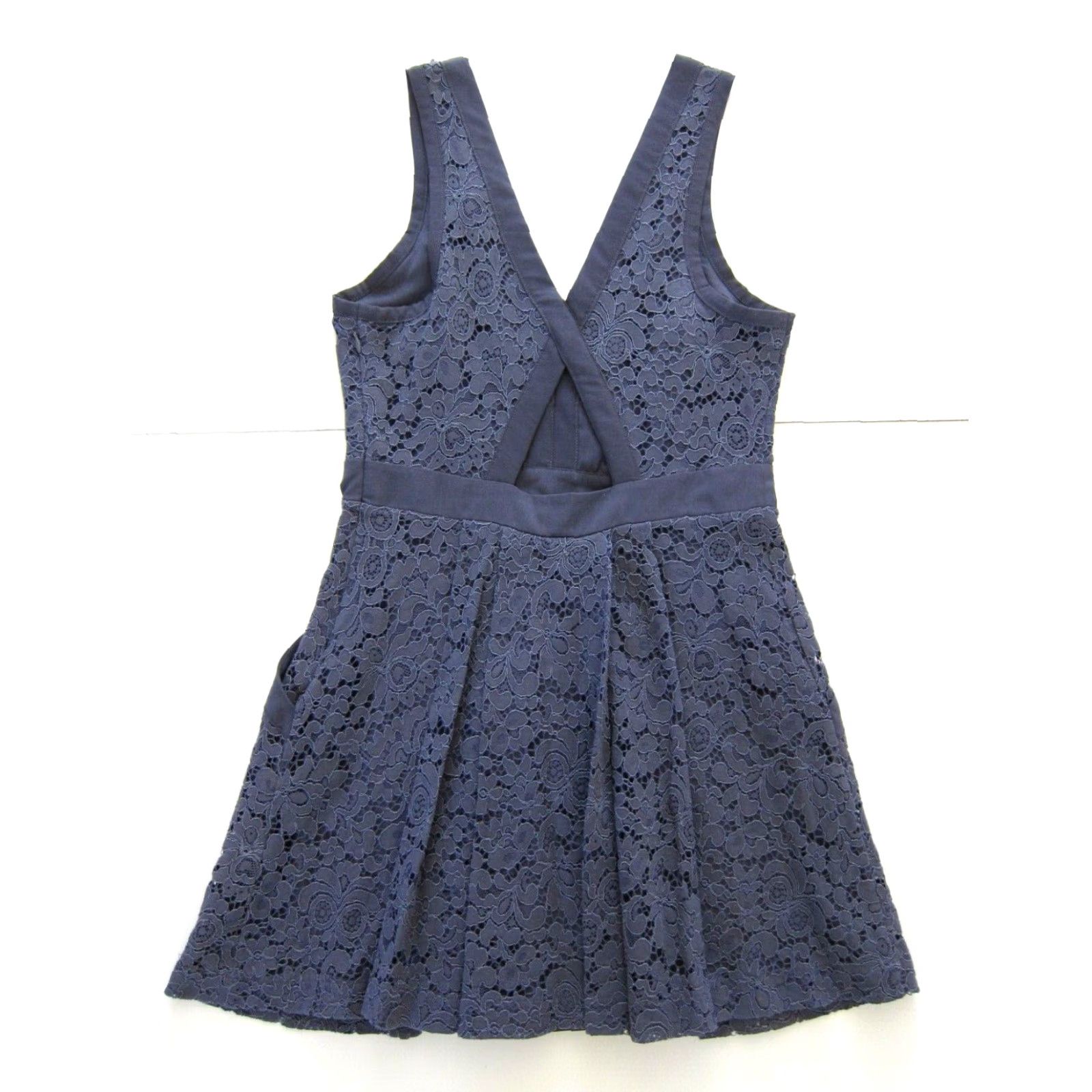 Free People Dress Blue Embroidered Floral Sleeveless Pocket Fit Flare Tank  XS - www.skdojo.org