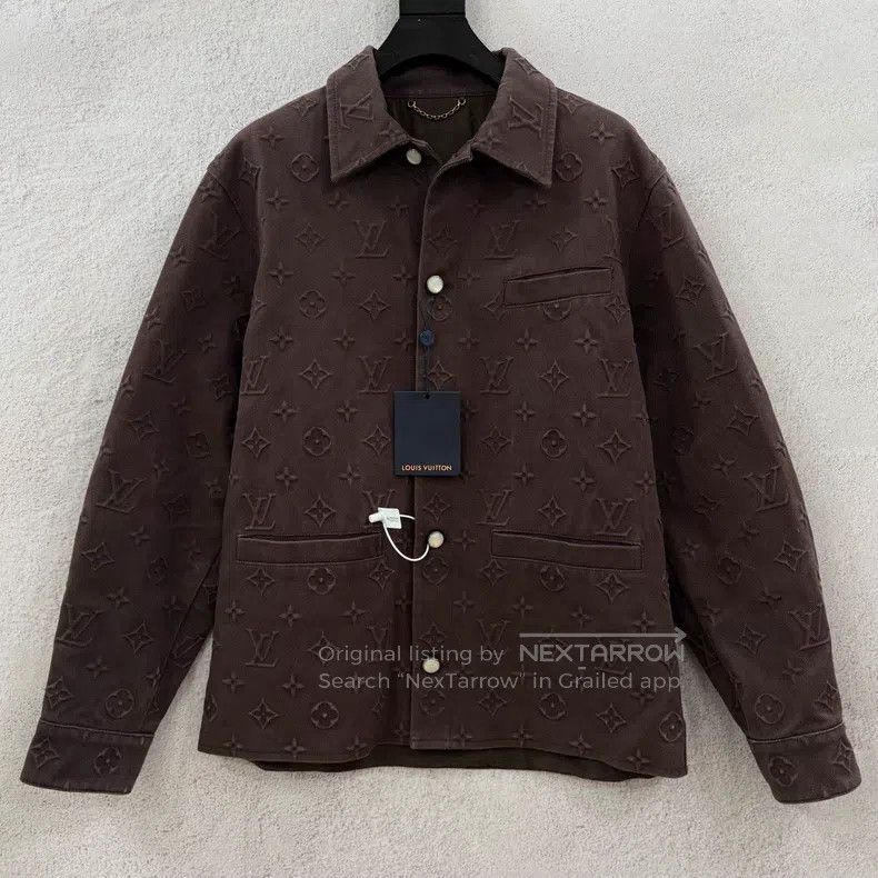 Louis Vuitton Louis Vuitton SS25 Men's Spring-Summer Logo Embossed Singl Size US S / EU 44-46 / 1 - 1 Thumbnail