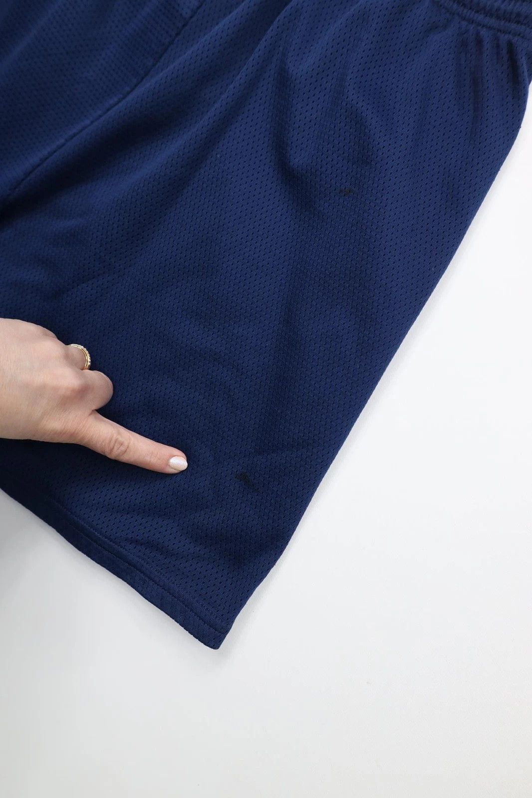 Nike AS IS Vintage 90s Nike Above Knee Mesh Shorts Navy Blue Size US 36 / EU 52 - 16 Thumbnail