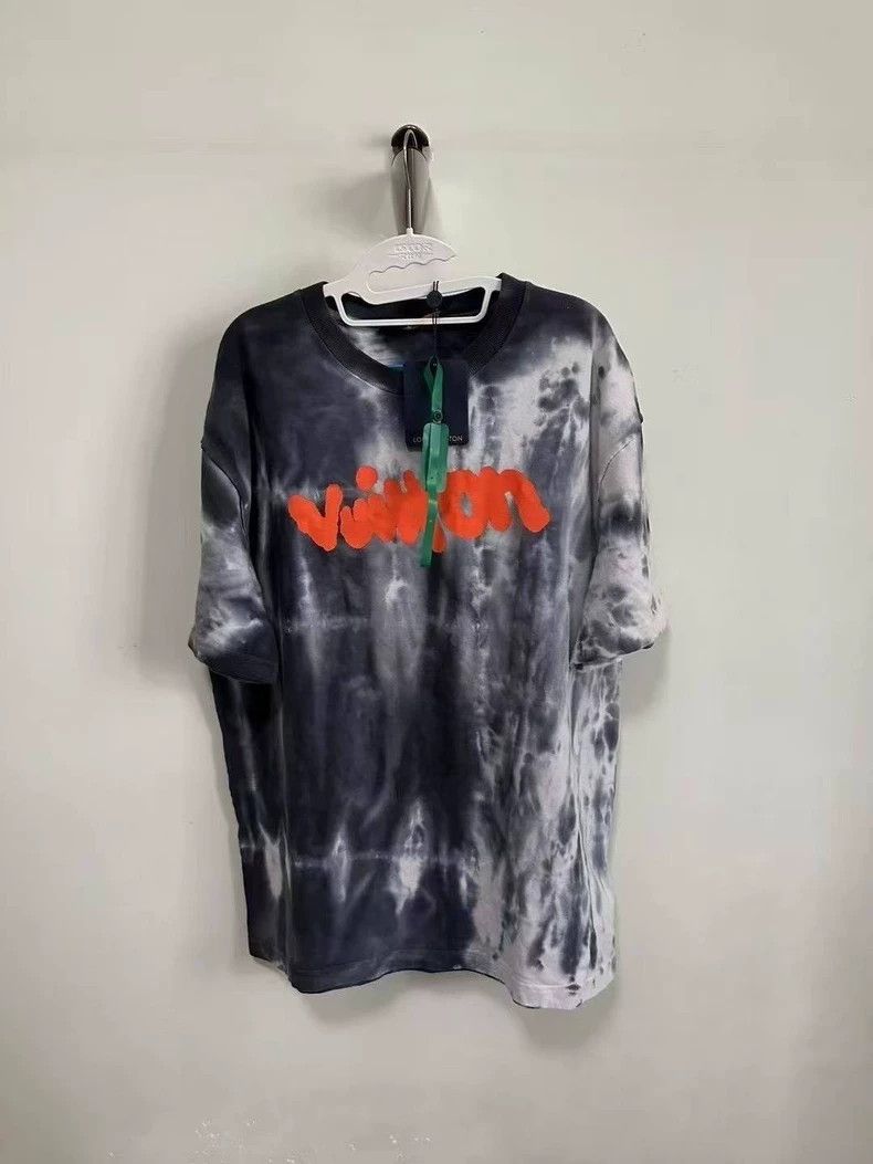 Louis Vuitton Louis Vuitton Tie-Dye Short Sleeve T-Shirt - dmc Size US L / EU 52-54 / 3 - 1 Thumbnail