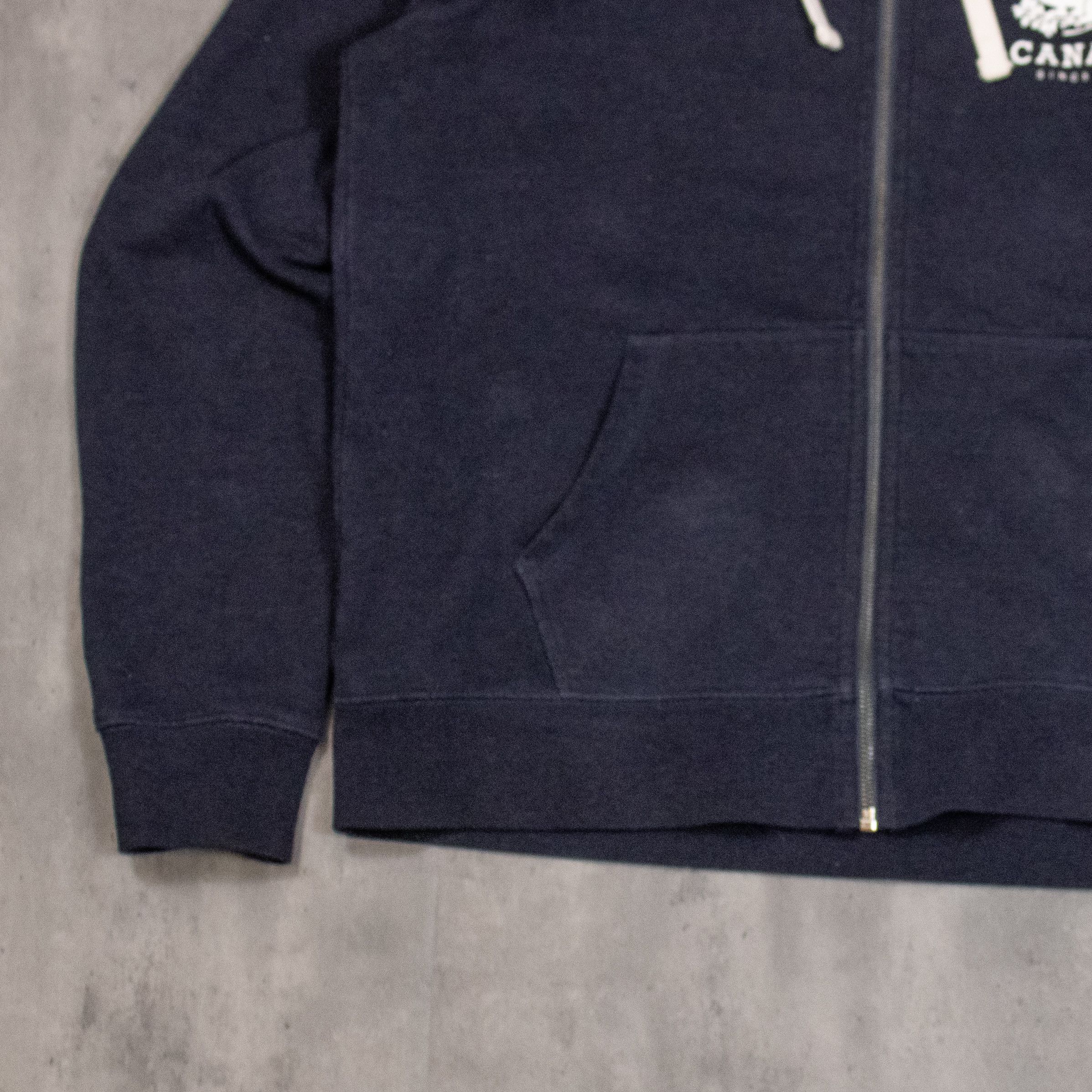 Roots Vintage Y2K 00's Root's Canada Zip Navy Blue Hoodie Size US M / EU 48-50 / 2 - 4 Thumbnail
