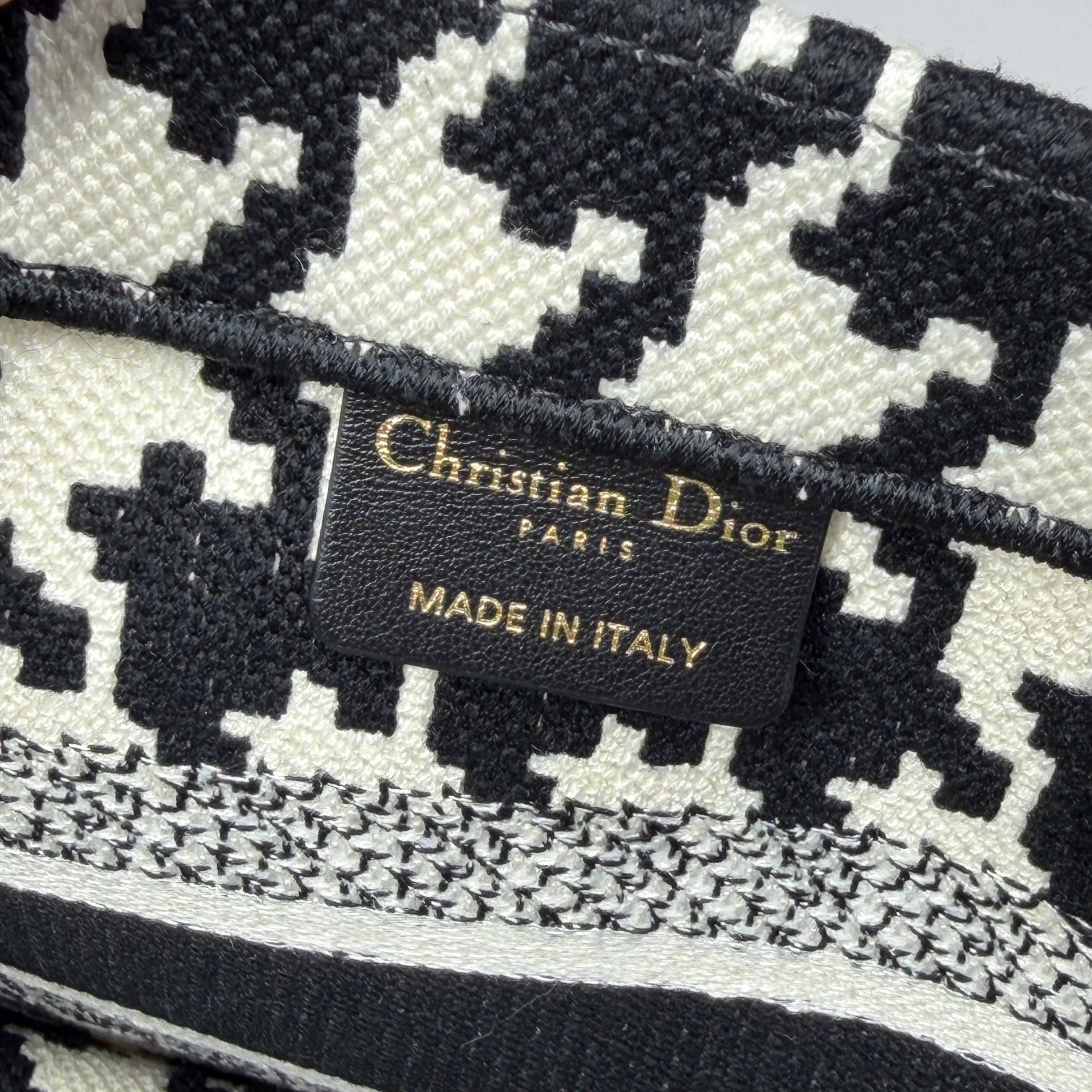 Dior Dior Canvas Houndstooth Book Tote Small Black/White Size ONE SIZE - 9 Thumbnail