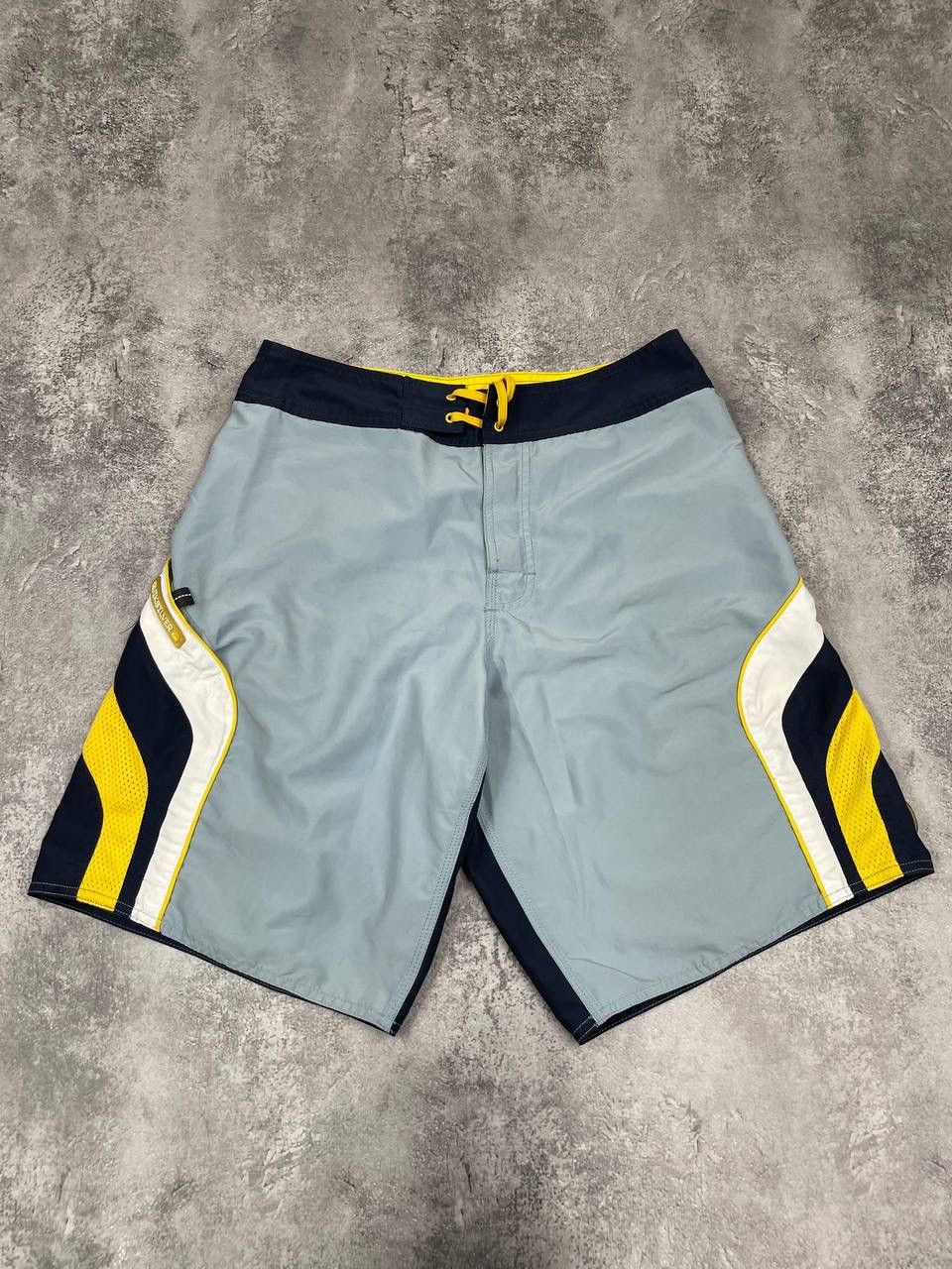 Quiksilver Quiksilver Men Boardshorts Grey Blue Yellow Size S Size US 30 / EU 46 - 1 Thumbnail