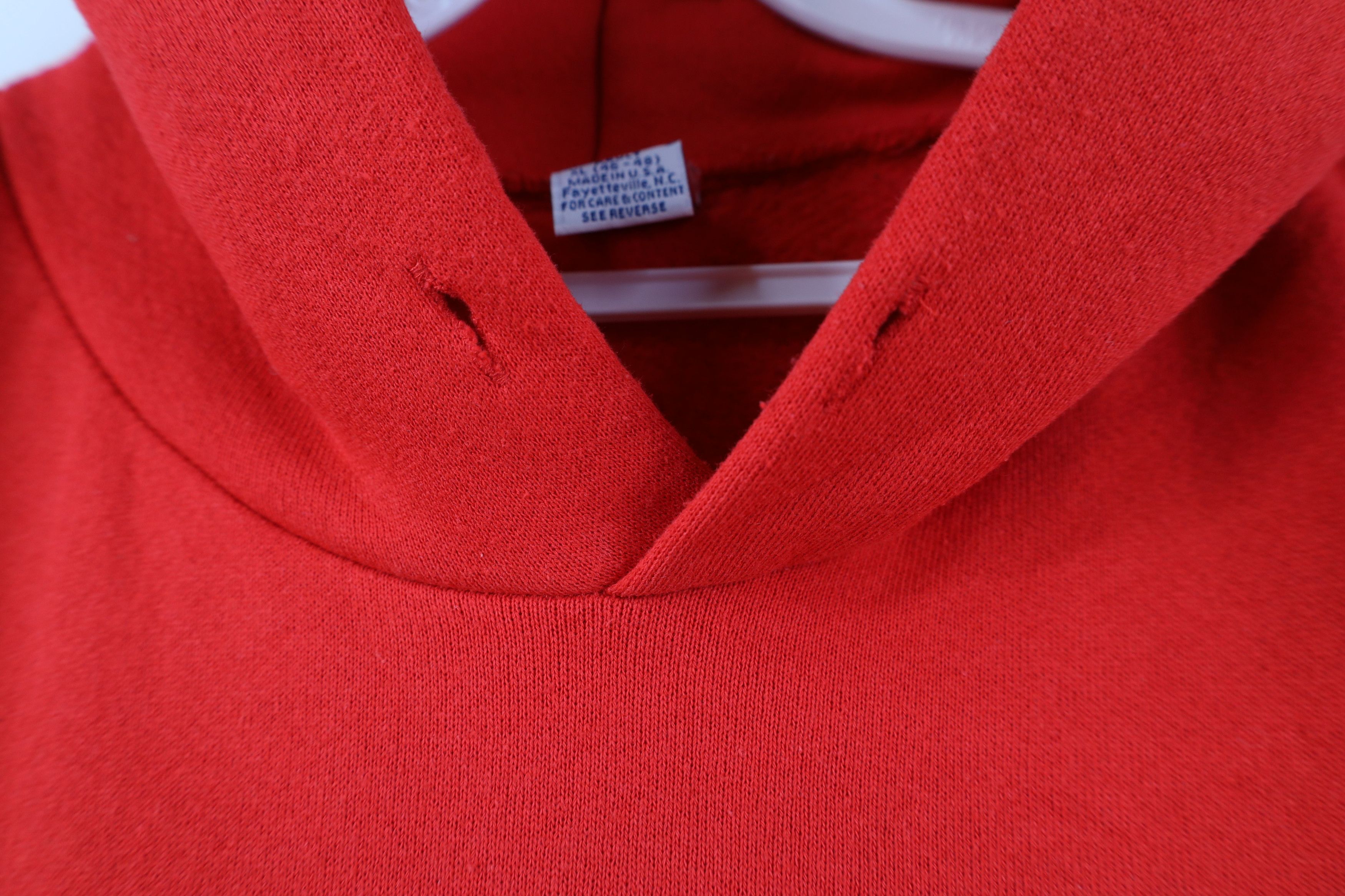 Vintage Vintage 80s 90s Marist Chicago Hoodie Sweatshirt Red USA Size US XL / EU 56 / 4 - 5 Thumbnail