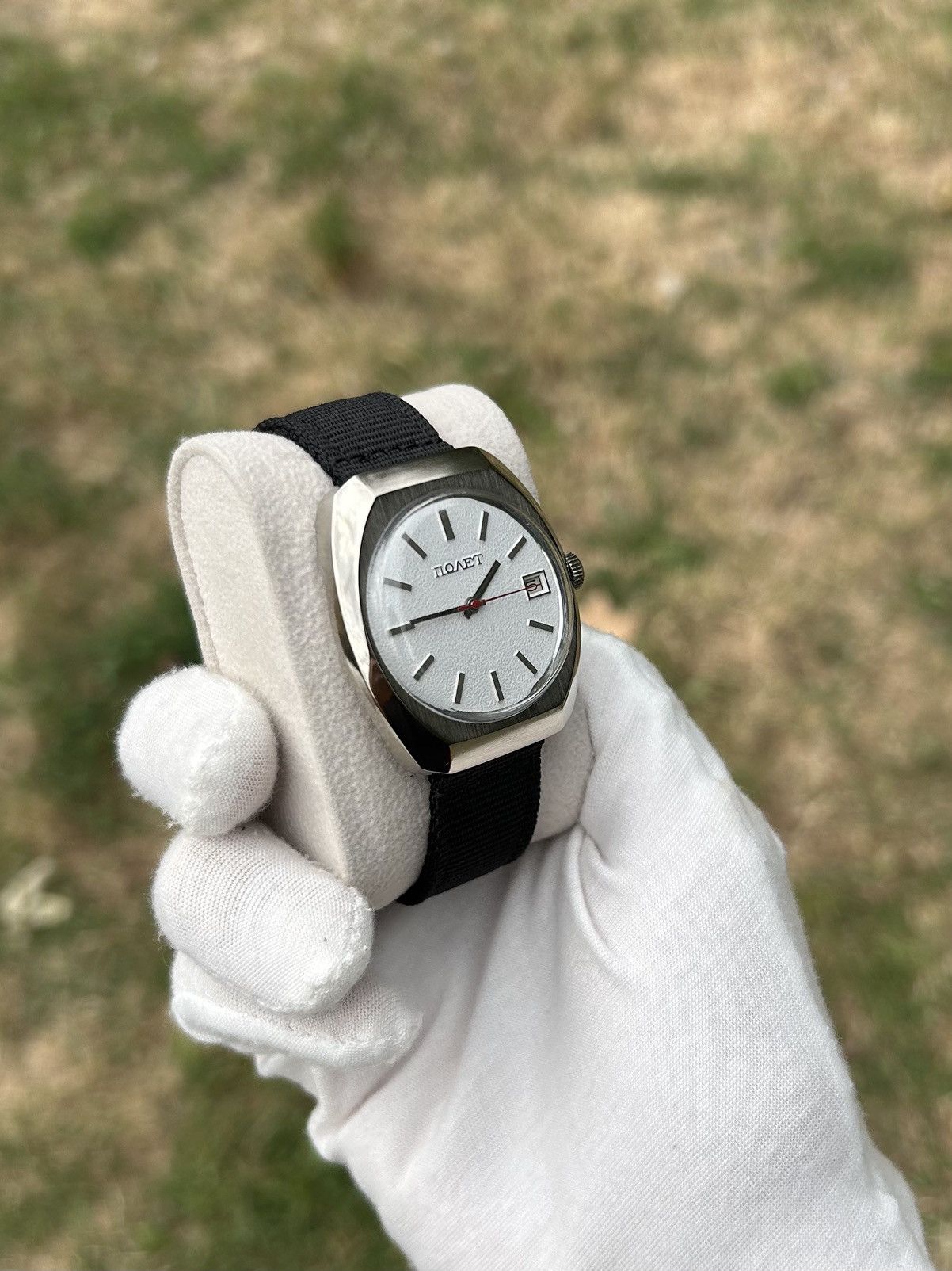 Vintage Vintage Watch Poljot USSR Soviet Mechanical 1980s Size ONE SIZE - 4 Thumbnail
