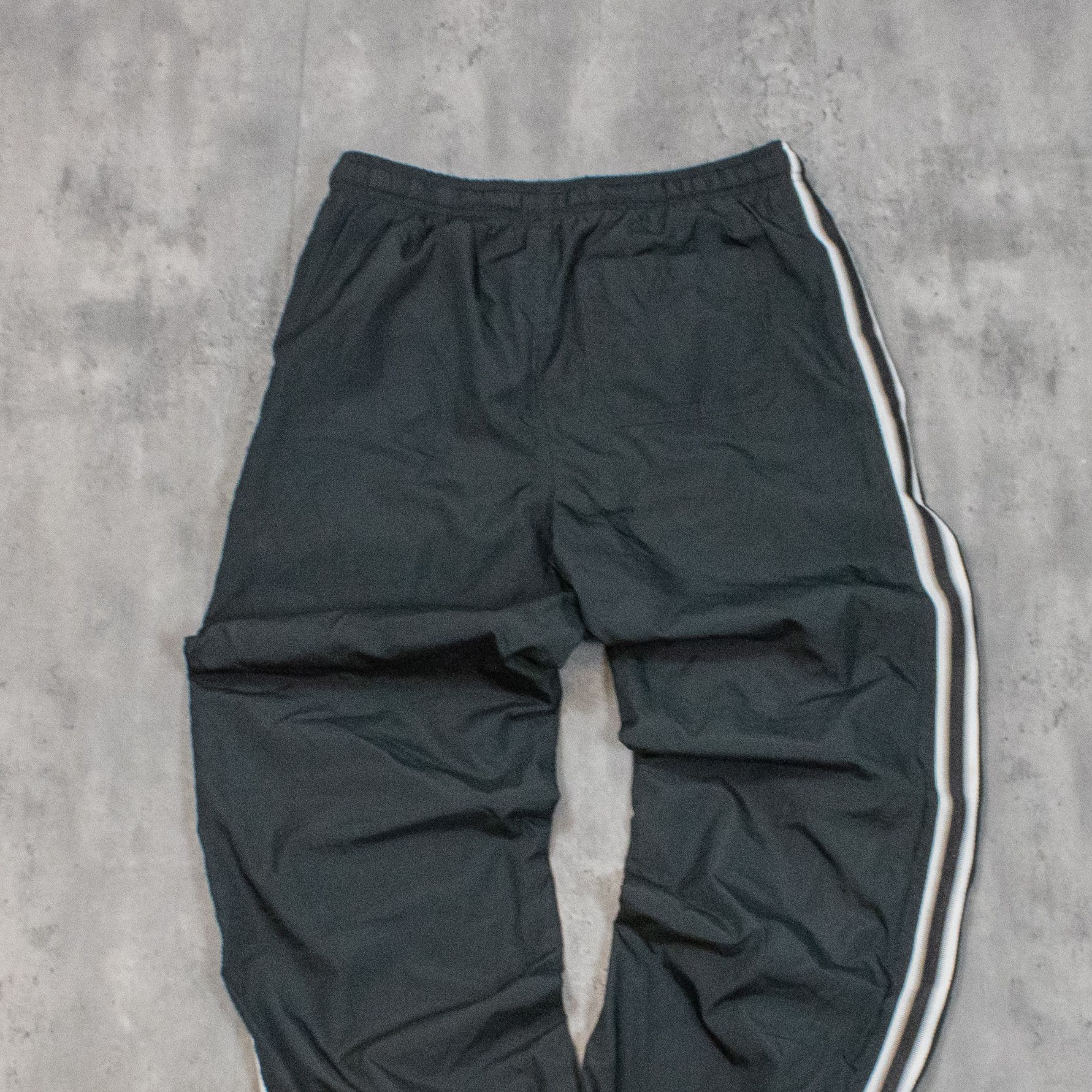 Oshkosh Y2K 00's Osh Kosh Baggy Relax Fit Wide Stripped Track Pant's Size US 26 / EU 42 - 11 Thumbnail