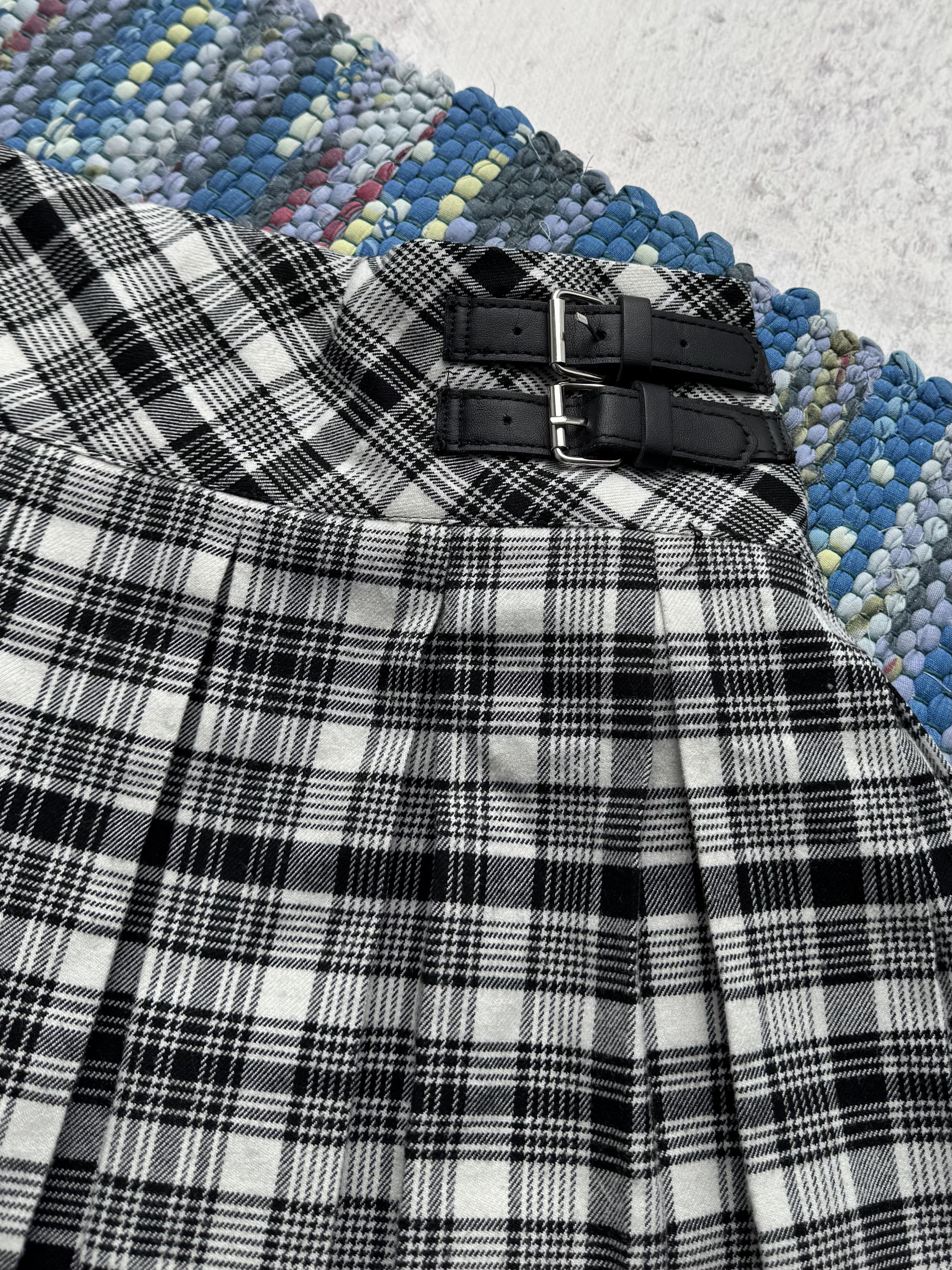 Vintage Vintage Plaid Mini Vintage Black White Tartan Buckle Y2K Size 25" / US 0 / IT 36 - 3 Thumbnail