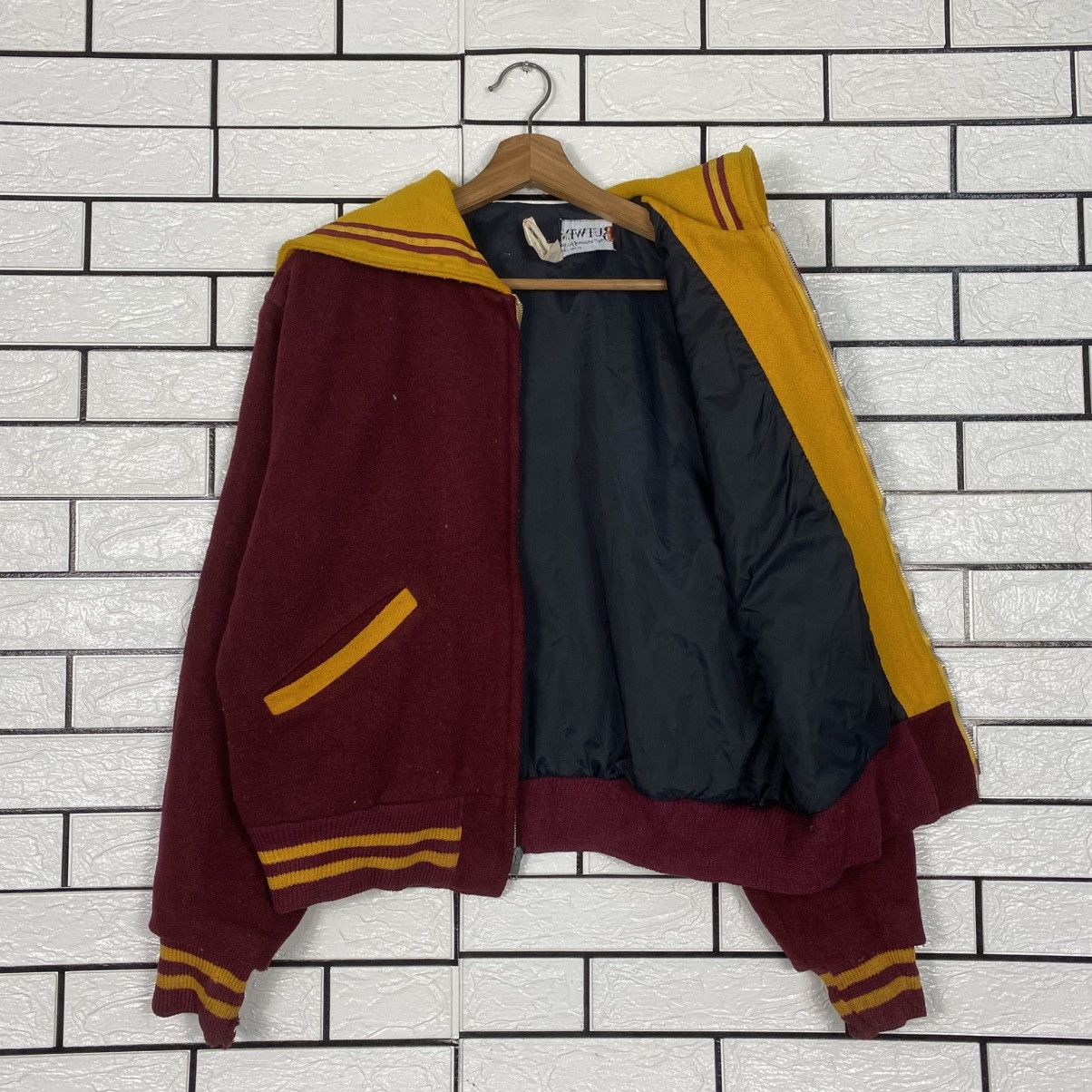 Vintage Vintage Wool Bomber Jacket Butwins St Paul Big Logo Size US M / EU 48-50 / 2 - 13 Thumbnail