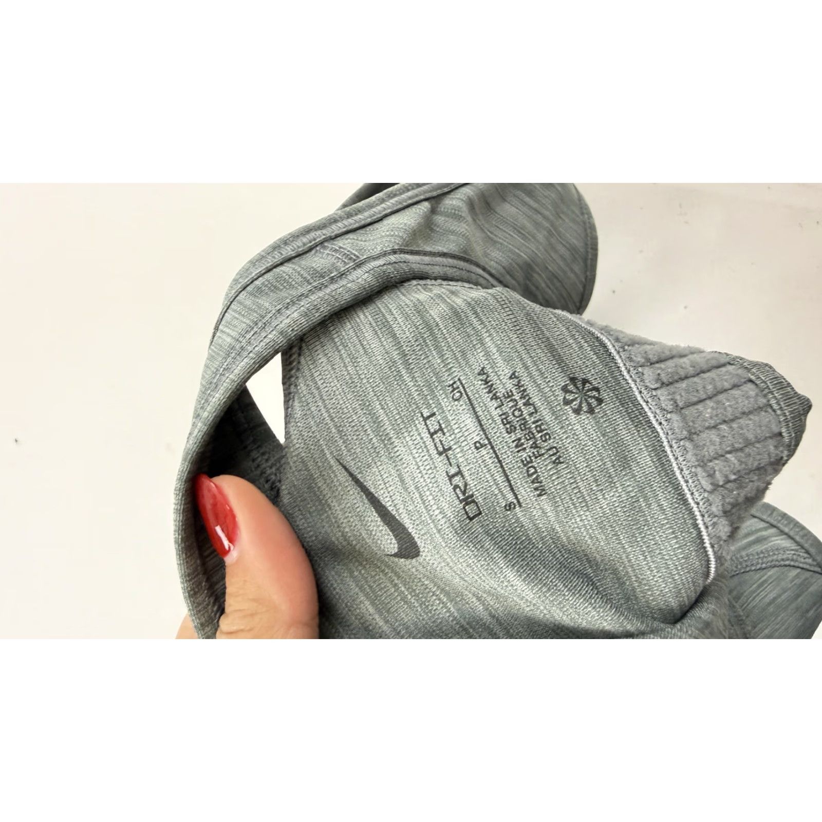 Nike Nike Sports Bra Womens Small Gray Dri-FIT Racerback Training Top Size S / US 4 / IT 40 - 3 Thumbnail