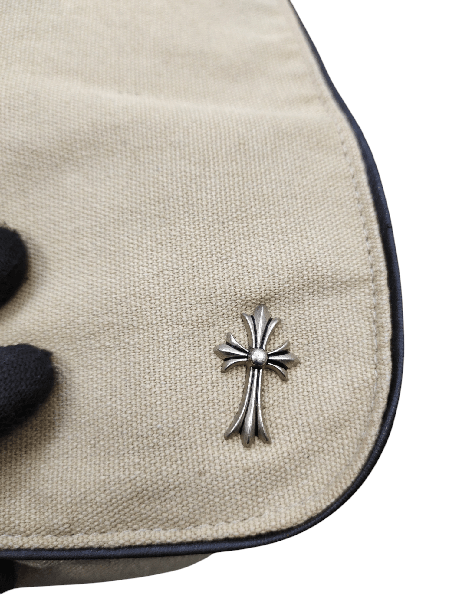 If Six Was Nine Vintage Fabric Connection Japan Cross Pendant Sling Bag CH Size ONE SIZE - 6 Thumbnail