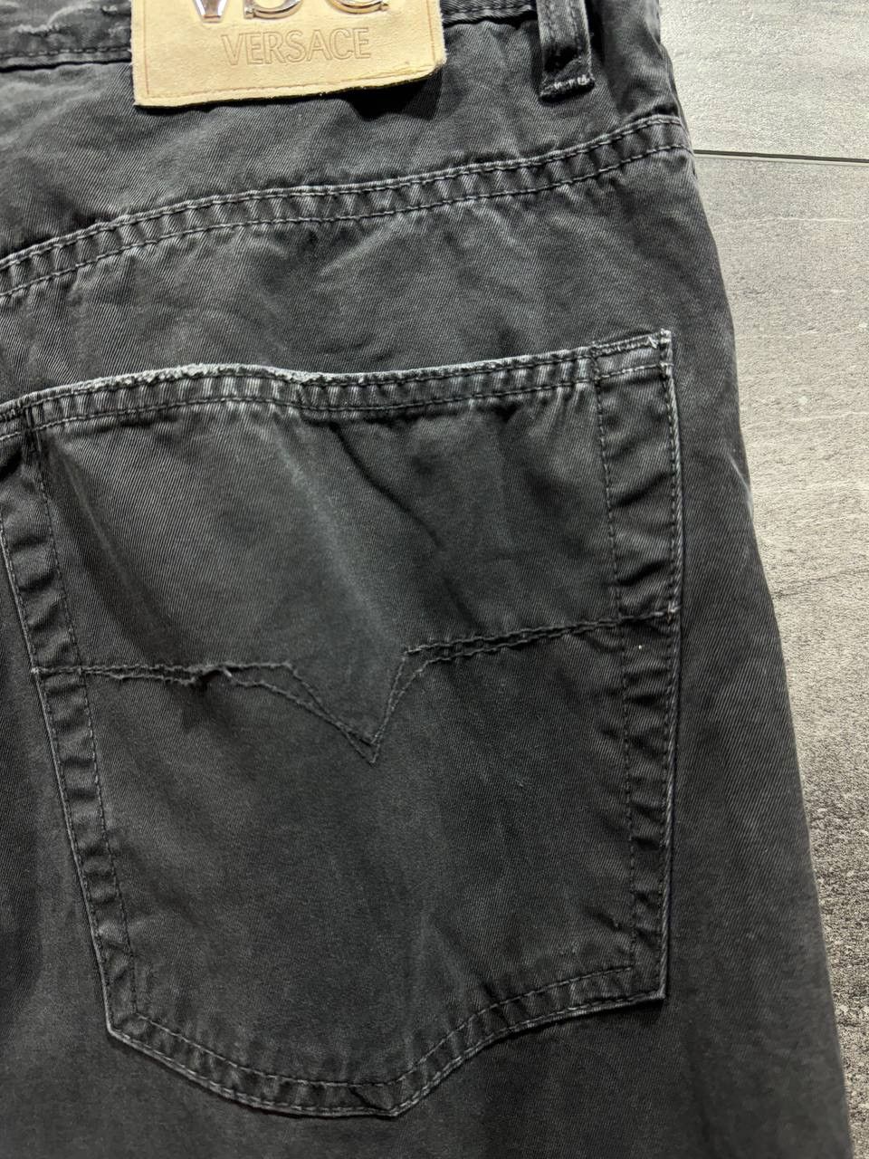 Versace Jeans Couture Versace Jeans Couture Vintage Y2K Denim Pants Size US 36 / EU 52 - 11 Thumbnail