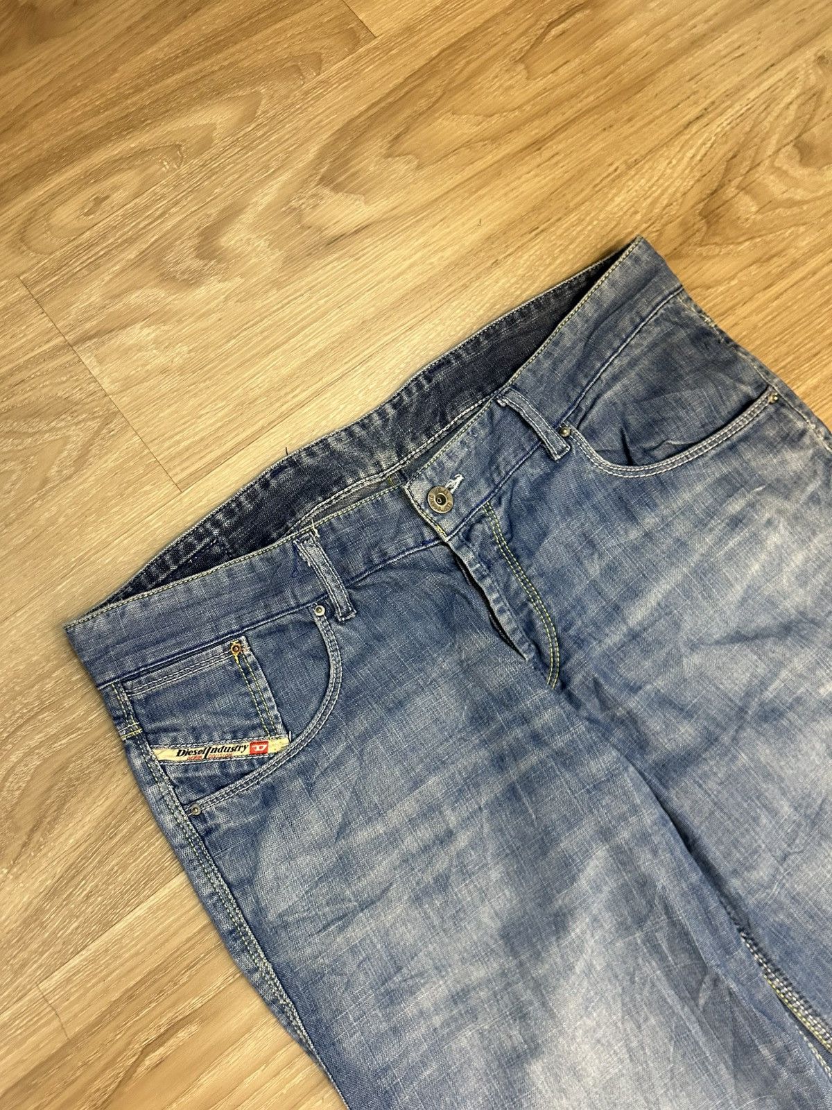 Diesel Vintage Diesel Distressed Baggy Flare Denim Pants Cinch Back Size US 33 - 3 Thumbnail
