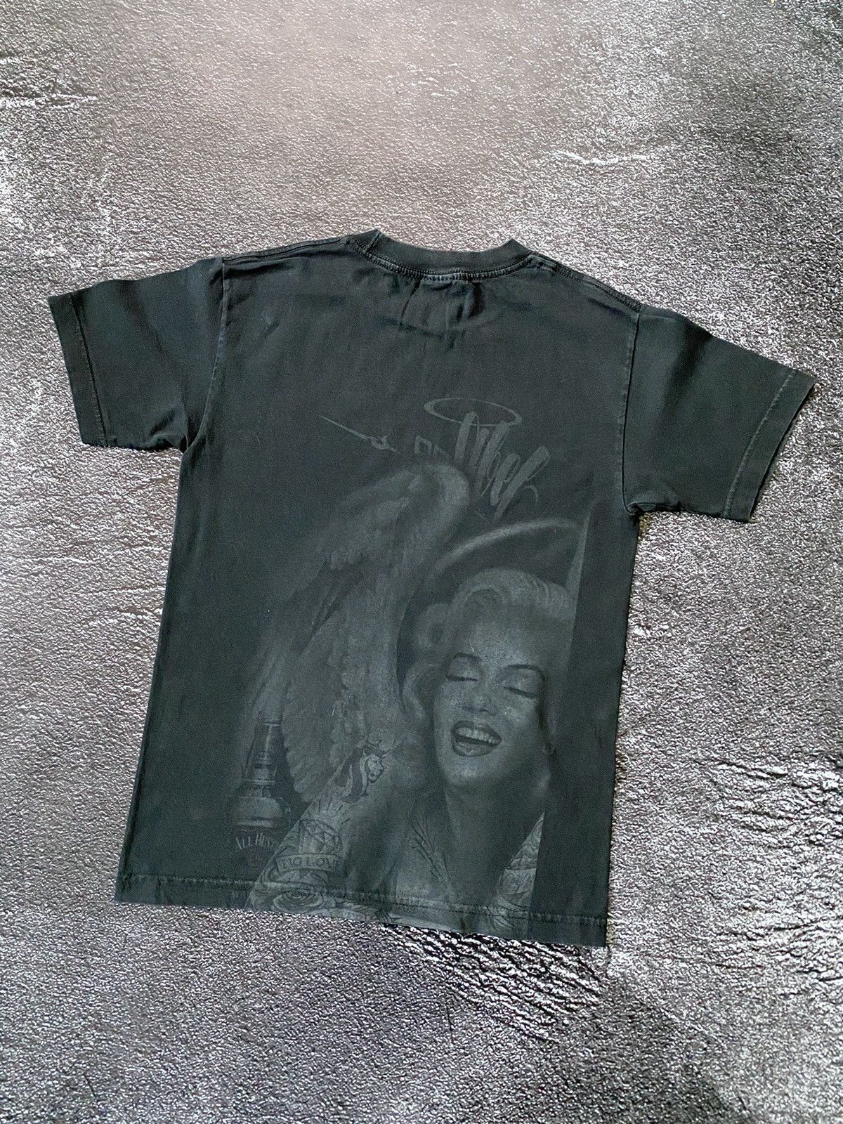 Vintage Vintage OGABEL Marilyn Monroe 90s skull tee tattoo Medium Size US S / EU 44-46 / 1 - 4 Thumbnail