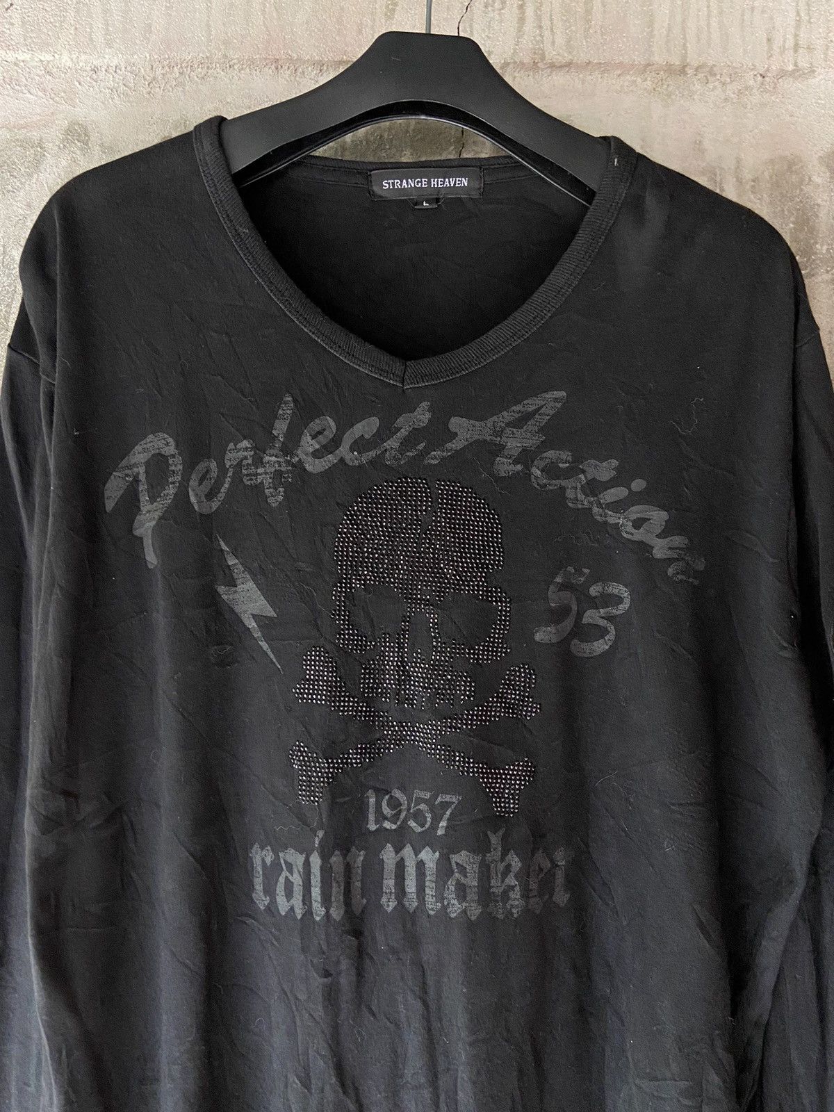 In The Attic STRANGE HEAVEN RAIN MARKER SKULL LONG SLEEVE Size US S / EU 44-46 / 1 - 4 Thumbnail