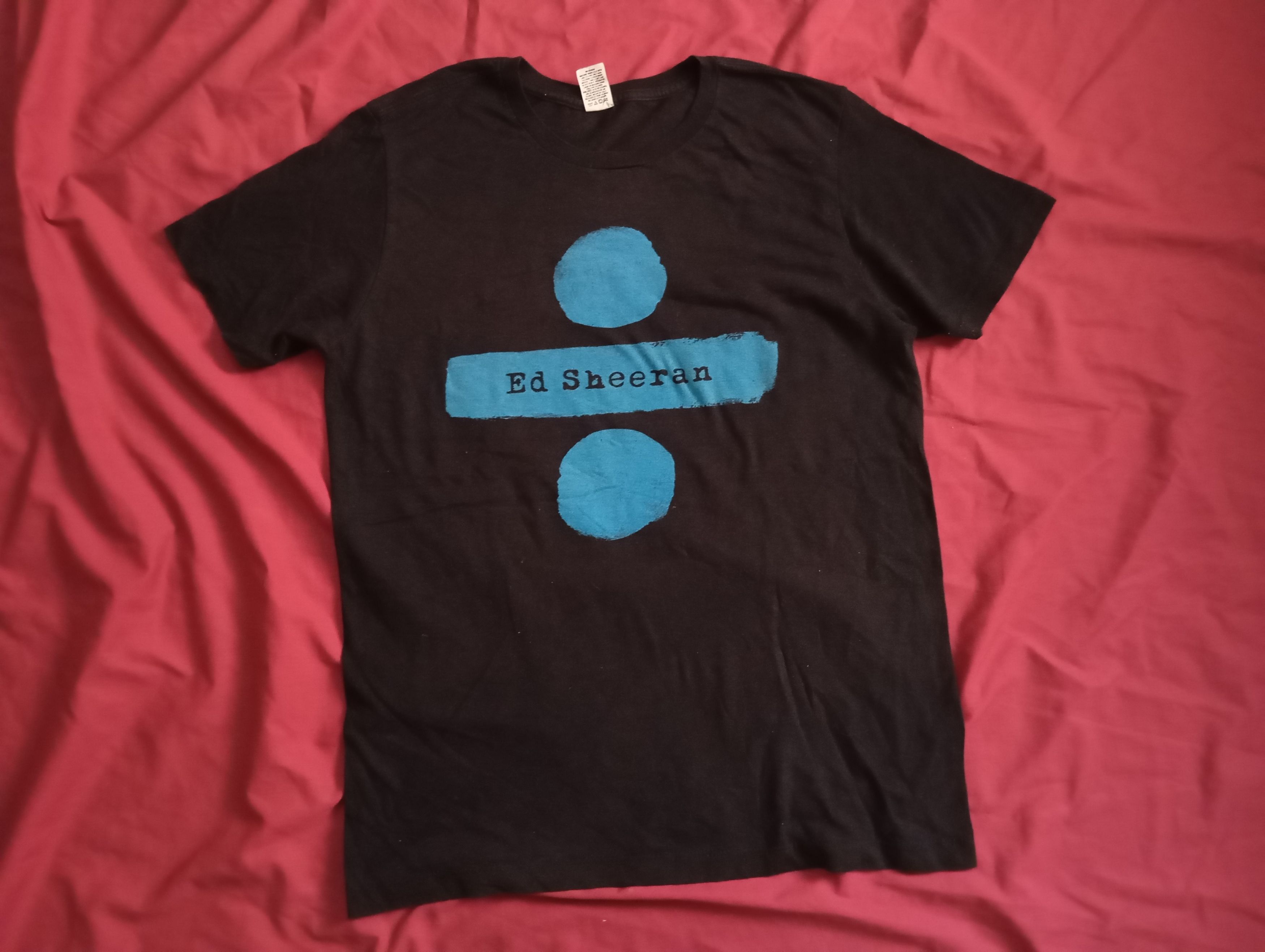 Band Tees Ed Sheeran Tshirt 🎸 Size US M / EU 48-50 / 2 - 2 Thumbnail