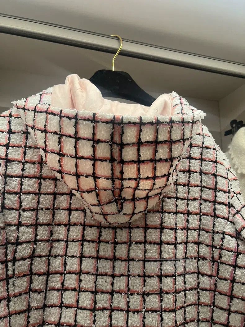 Chanel Chanel Coat Size XS / US 0-2 / IT 36-38 - 2 Thumbnail