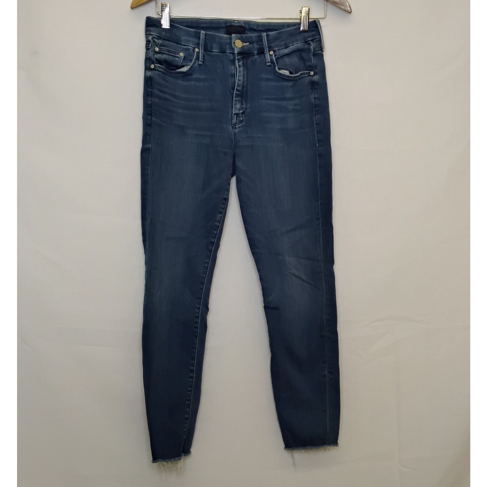 MOTHER Mother The Looker Ankle Fray Jeans Women's 28x26 Medium Wash Size 28" / US 6 / IT 42 - 2 Thumbnail