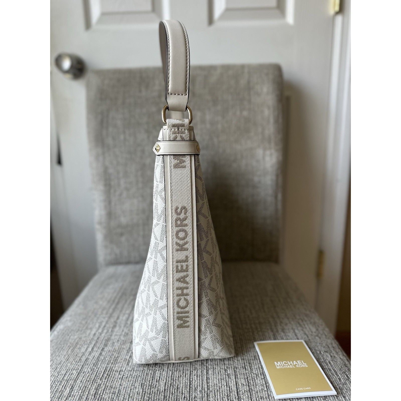 Michael Kors Michael Kors Shoulder Bag NWT Size ONE SIZE - 4 Thumbnail