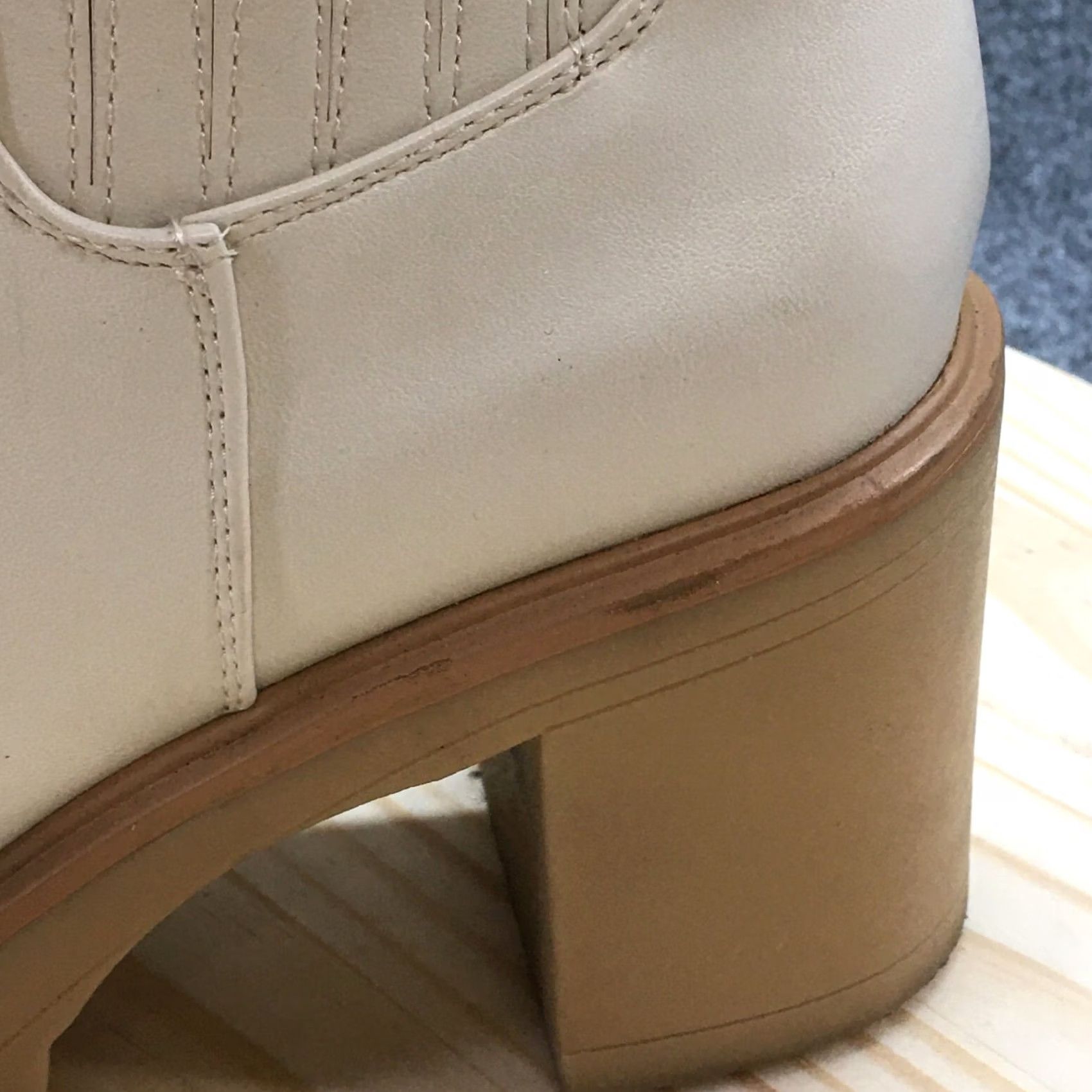 Vintage Universal Thread Boots Womens 8.5 Katrina Platform Bootie Ivory Casual Ankle Top Women Platform Boots, 8.5, Ivory, Casual, Faux Leather, Block Heel Size M / US 6-8 / IT 42-44 - 5 Thumbnail
