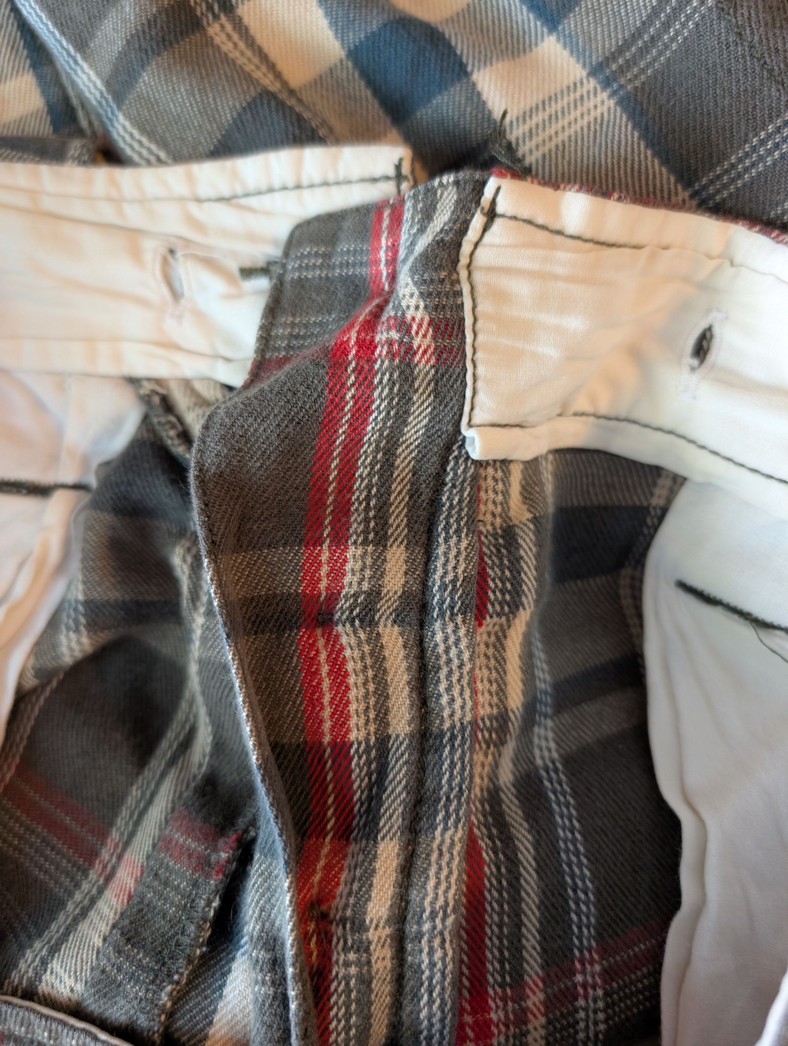 Ocean Pacific Ocean Pacific OP flannel cargo plaid cargo shorts Size US 31 - 9 Thumbnail