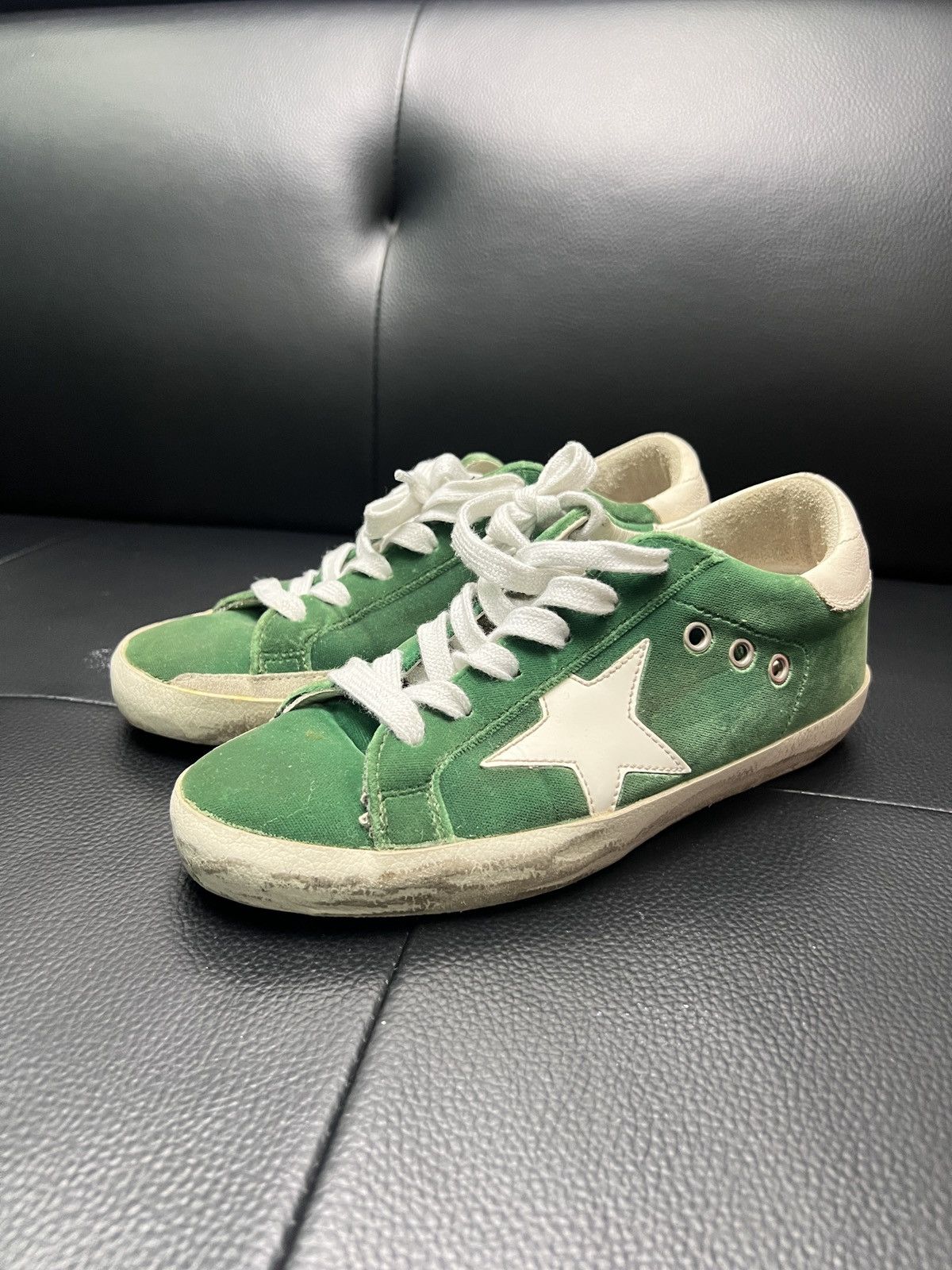 Golden Goose Golden Goose GGDB Distressed Star Sneakers Size US 5 / IT 35 - 1 Thumbnail