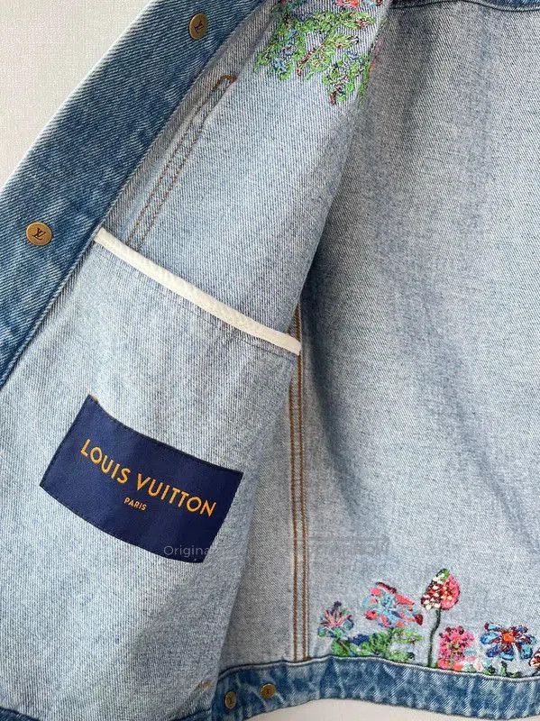 Louis Vuitton Louis Vuitton Blue Floral Embroidered Denim Jacket . Size US S / EU 44-46 / 1 - 4 Thumbnail