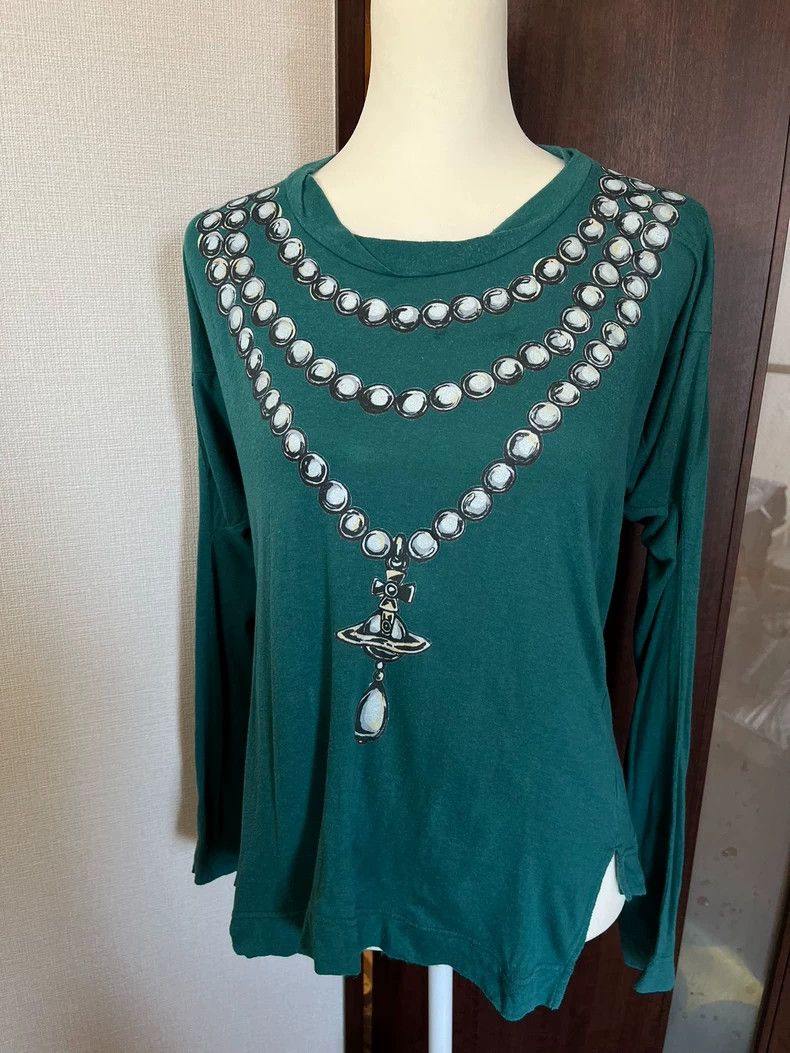 Vivienne Westwood Vivienne Westwood Pearl necklace printed top Size M / US 6-8 / IT 42-44 - 1 Thumbnail