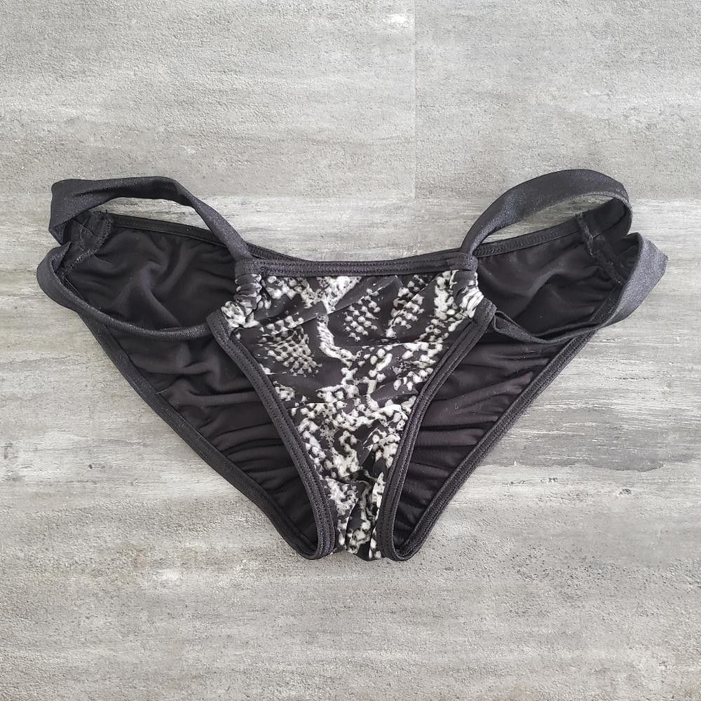 Designer Black Grey Snakeskin LMG Bikini Bottoms Size ONE SIZE - 1 Thumbnail