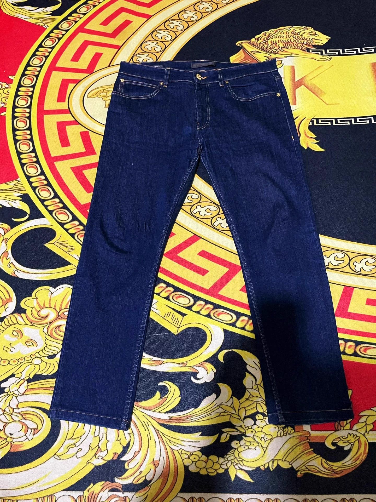 Versace Versace Logo Gold Embroidered Runway Washed 35W 9/10 Size US 35 - 1 Thumbnail