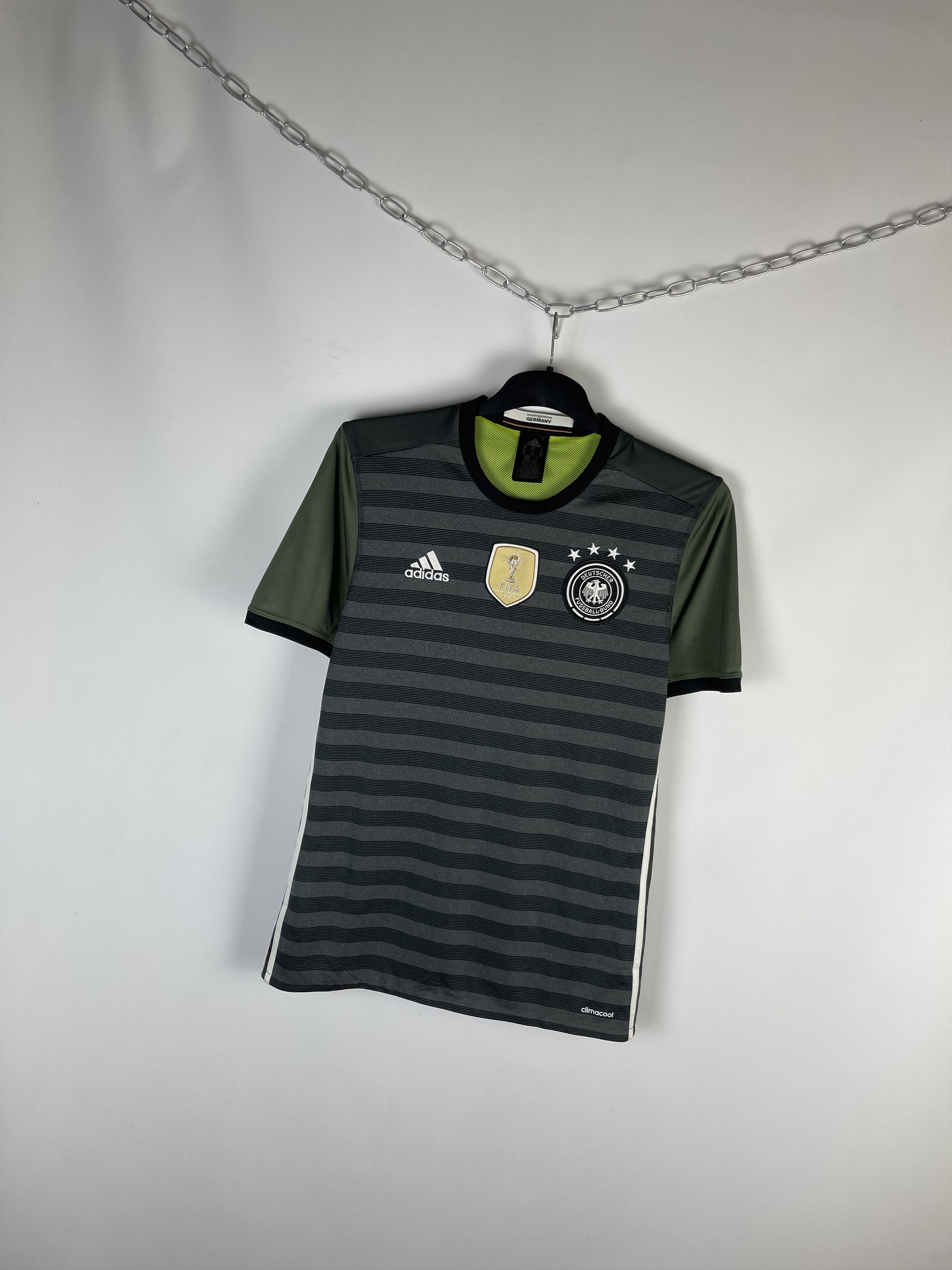 Adidas × Vintage Adidas Germany Jersey Fifa 2014 deutscher football Size US M / EU 48-50 / 2 - 2 Thumbnail