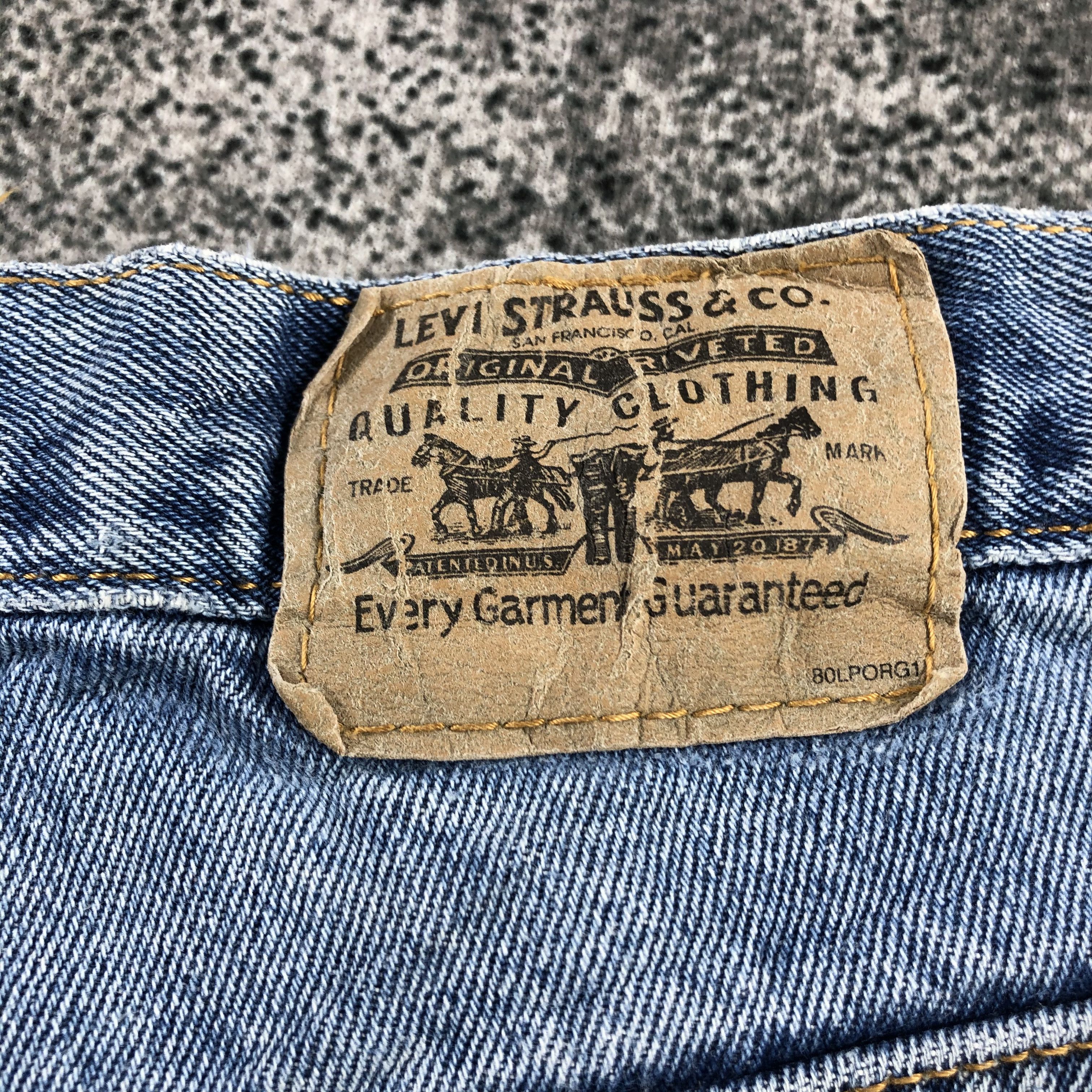 Levi's Vintage Levi's 505 Jeans Orange Tab Distress Denim KJ866 Size US 31 - 5 Thumbnail