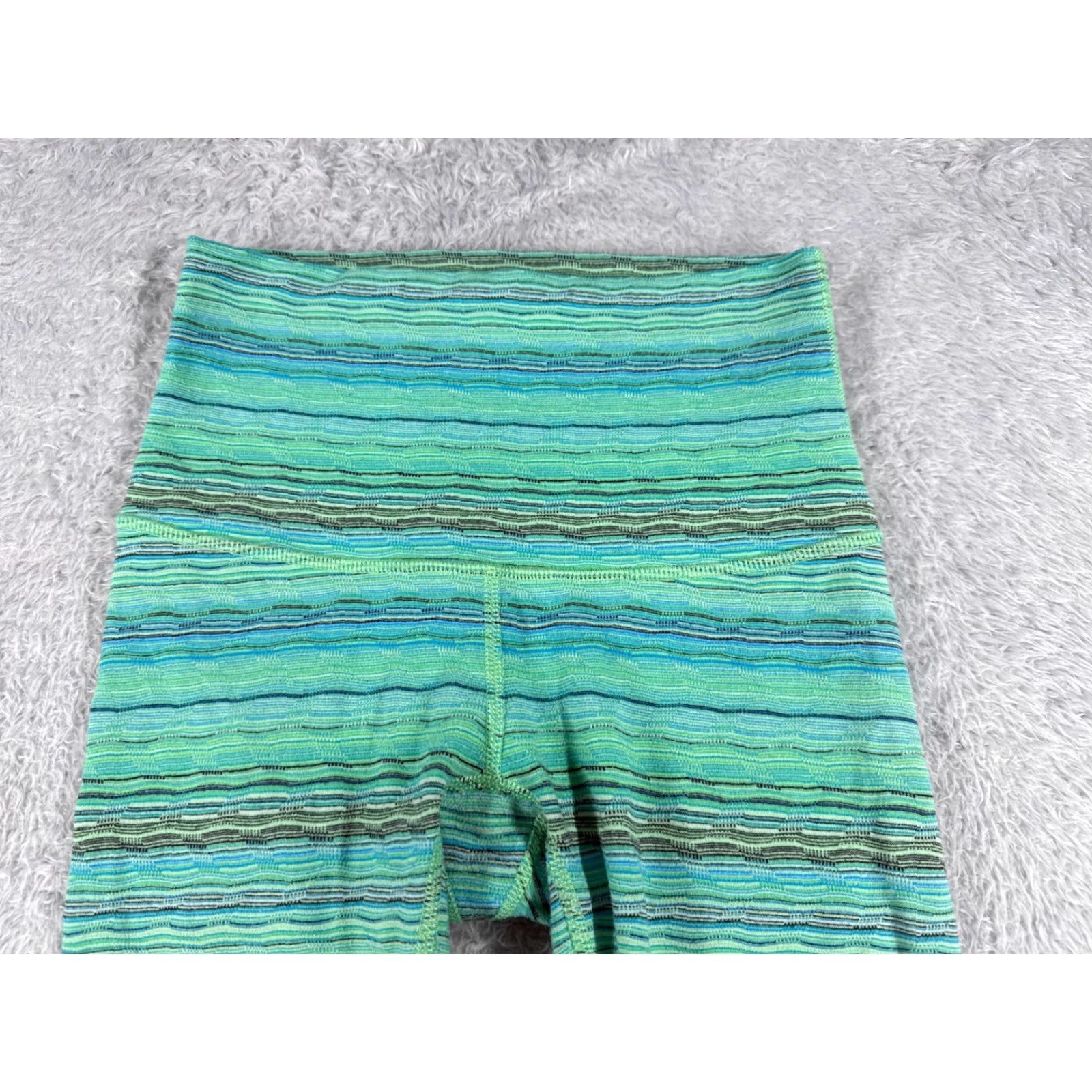 Lululemon Lululemon Pants Womens 4 Green Stripe Wunder Under Pant Hi-Rise Yoga Gym W5LA9S Size 27" / US 4 / IT 40 - 4 Thumbnail