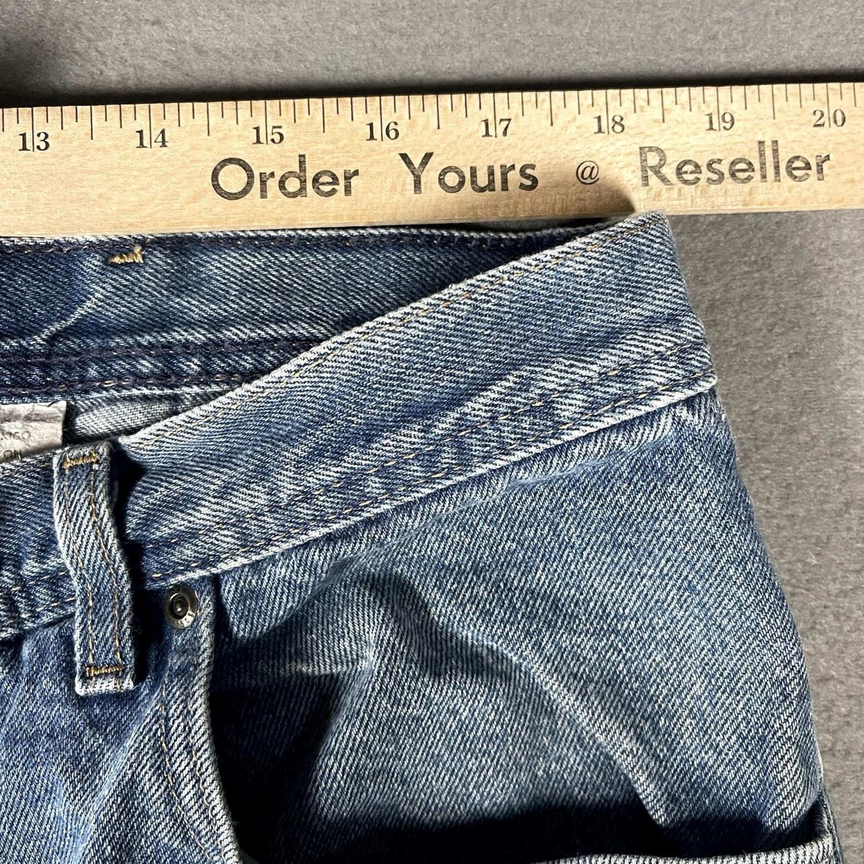 Vintage VINTAGE Key Jeans Mens 40x32 Medium Wash Distressed Straight 90s Grunge Logo Embroidered 5-Pocket Denim USA Rock Mens Size US 40 / EU 56 - 7 Thumbnail