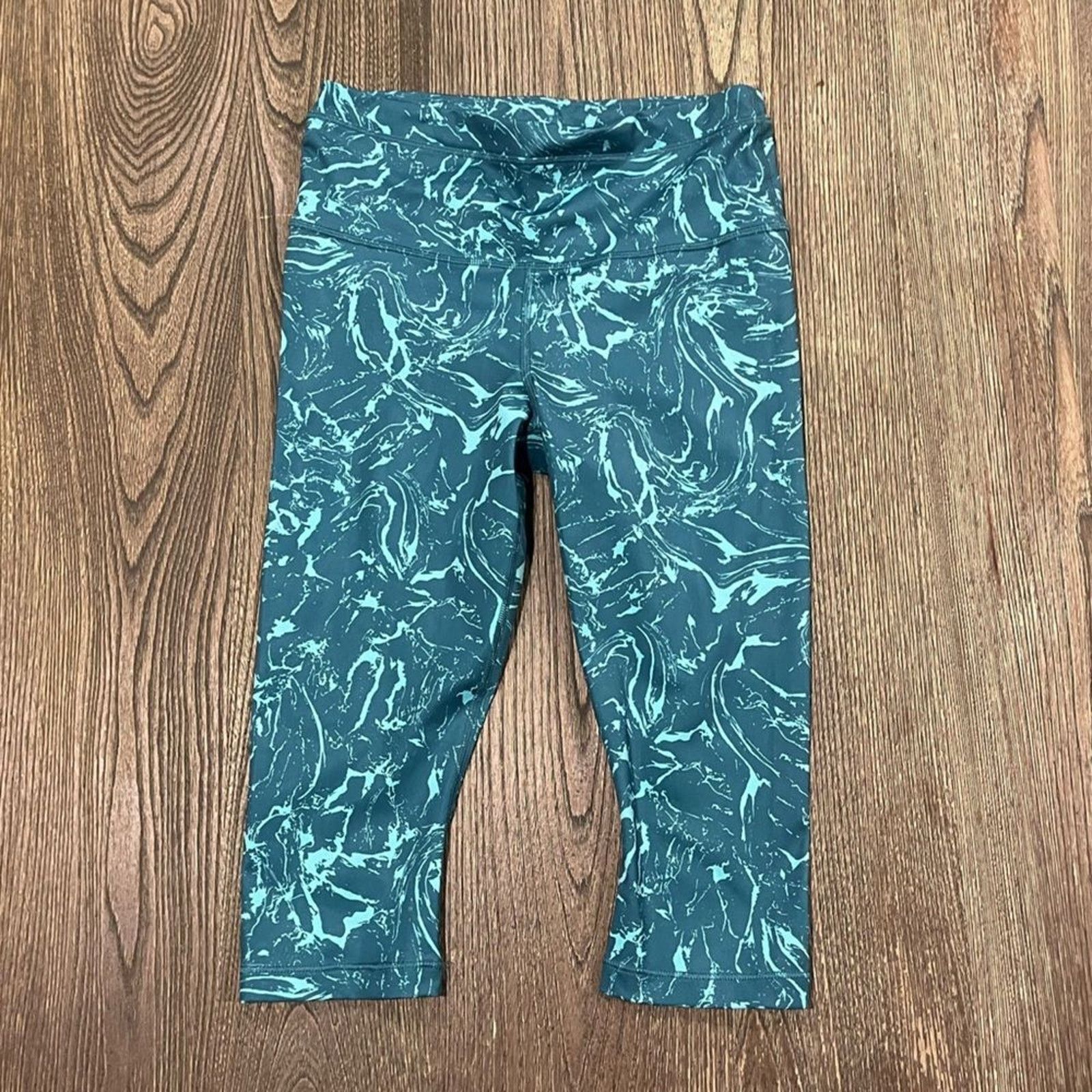 Athleta Athleta Womens Accelerate Blue Ripple Marble Borealis Size 26" / US 2 / IT 38 - 1 Thumbnail