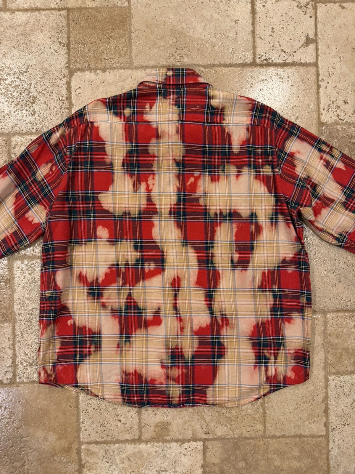 Celine Celine x Hedi FW23 Bleached Tartan Plaid Red Flannel Shirt Size US XL / EU 56 / 4 - 11 Thumbnail